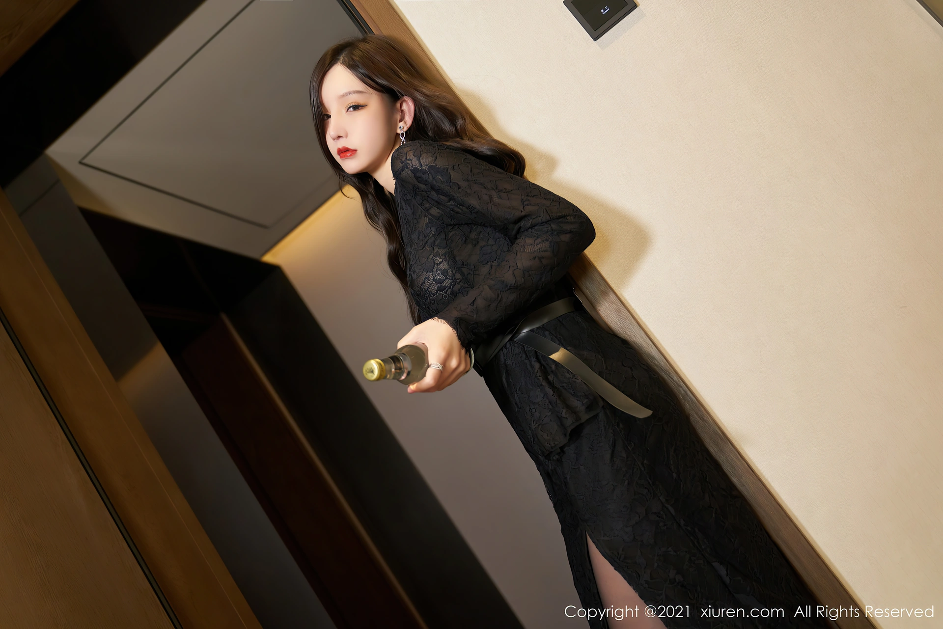XiuRen秀人网 2021.12.03 No.4298 周于希Sandy 黑丝美腿[91+1P 990MB]