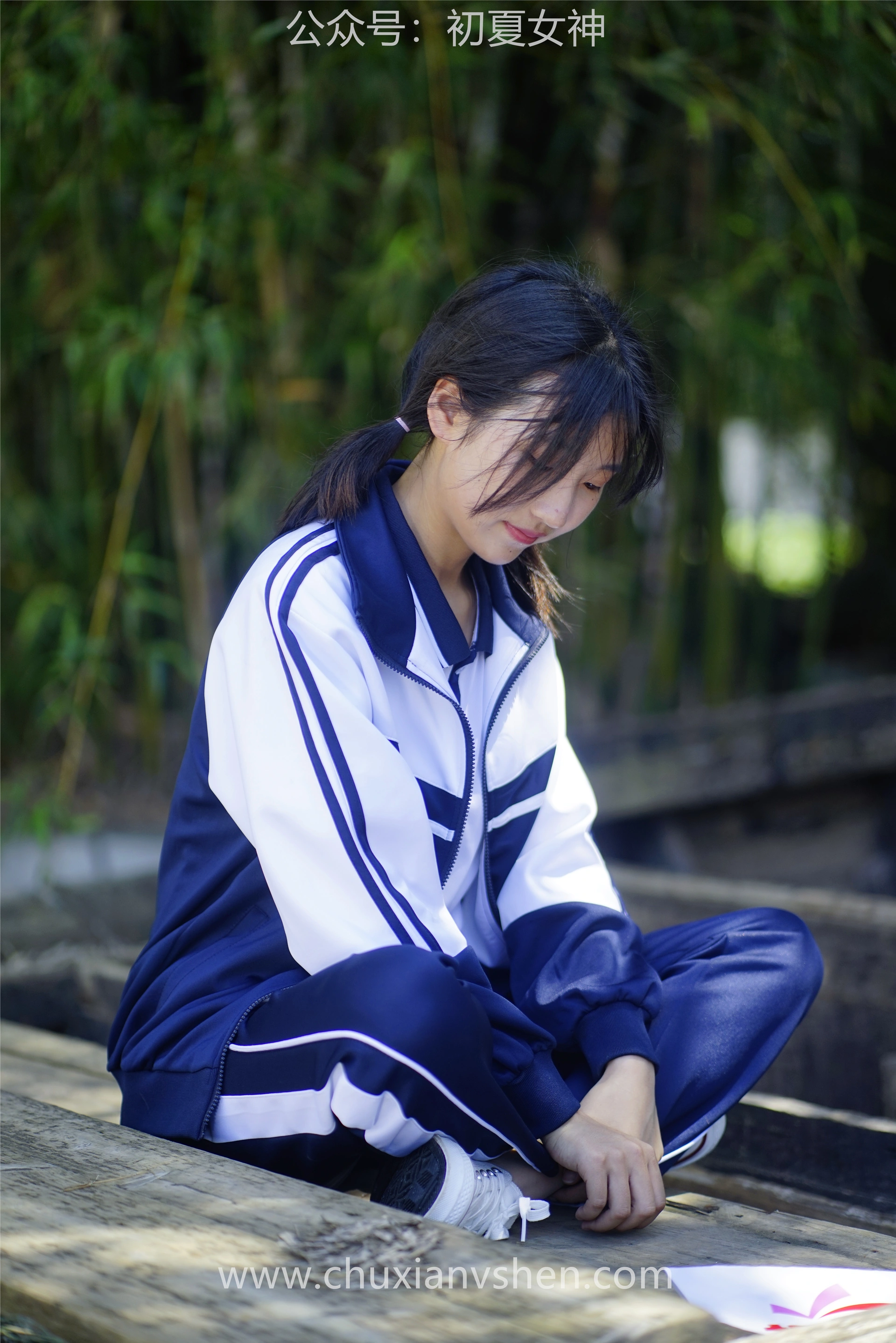初夏女神 NO.074 点点 旧梦青春[172P+1V／6.61GB]