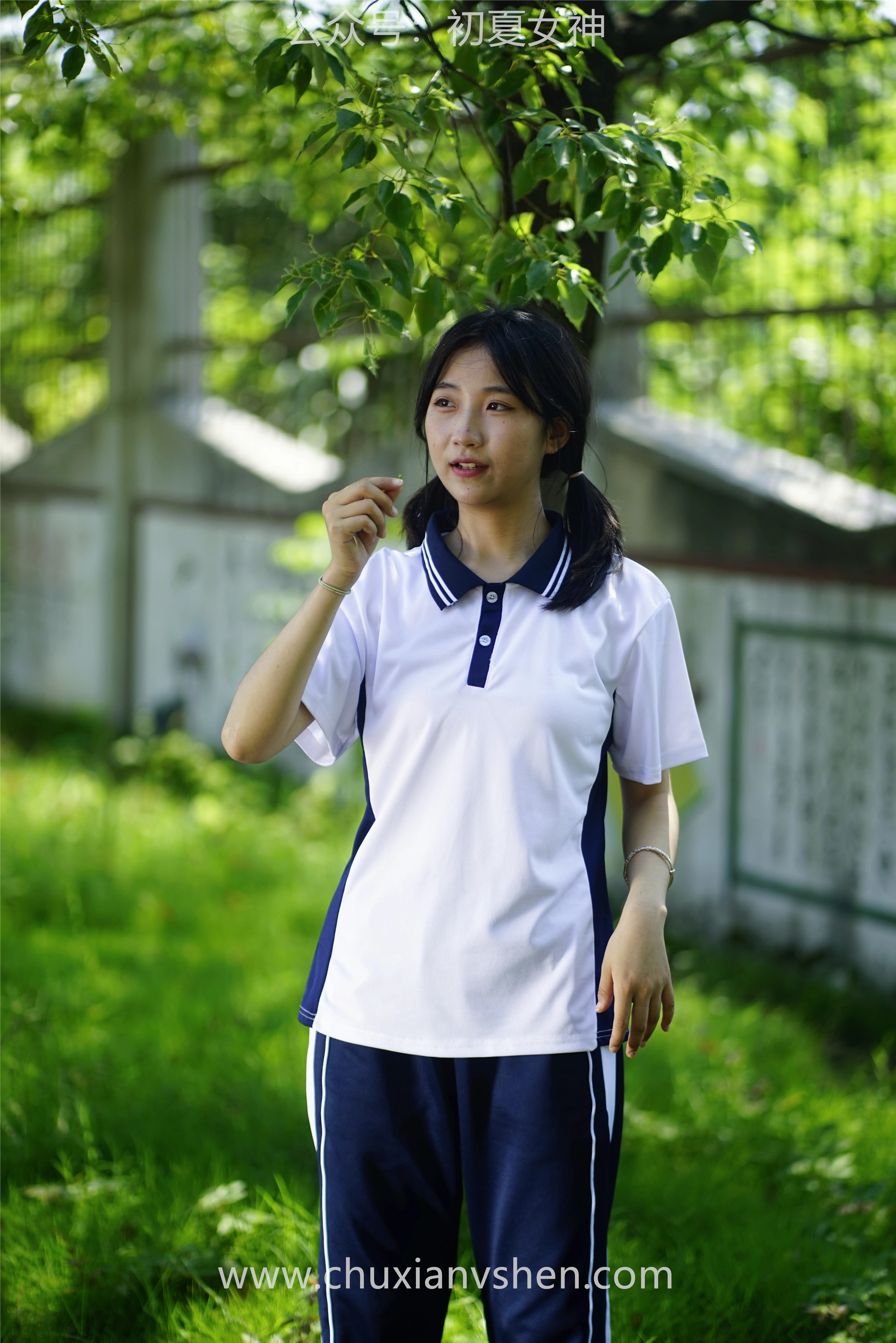初夏女神 NO.074 点点 旧梦青春[172P+1V／6.61GB]