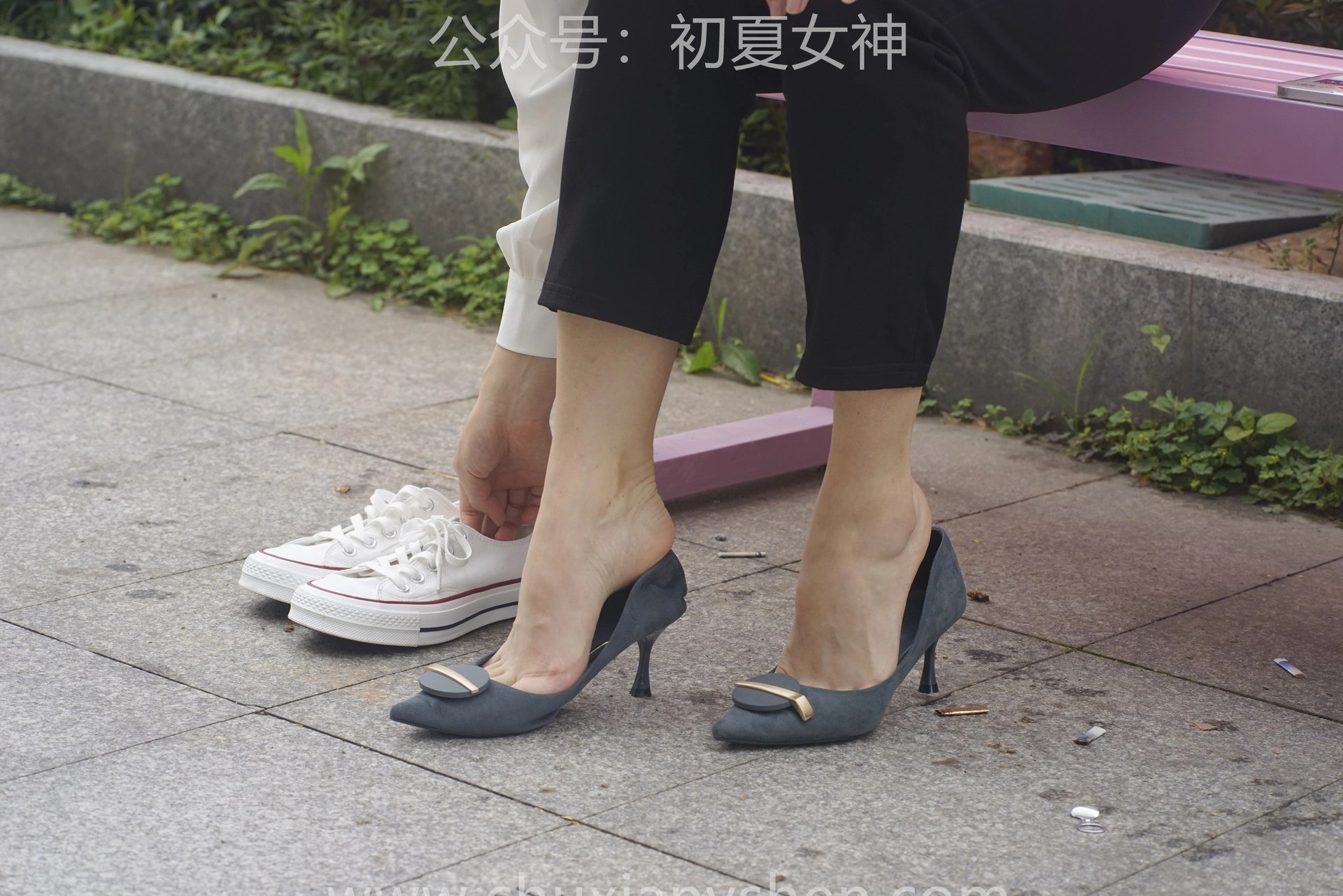 初夏女神 NO.060 小悦悦 职场小白[129P+1V／5.48GB]