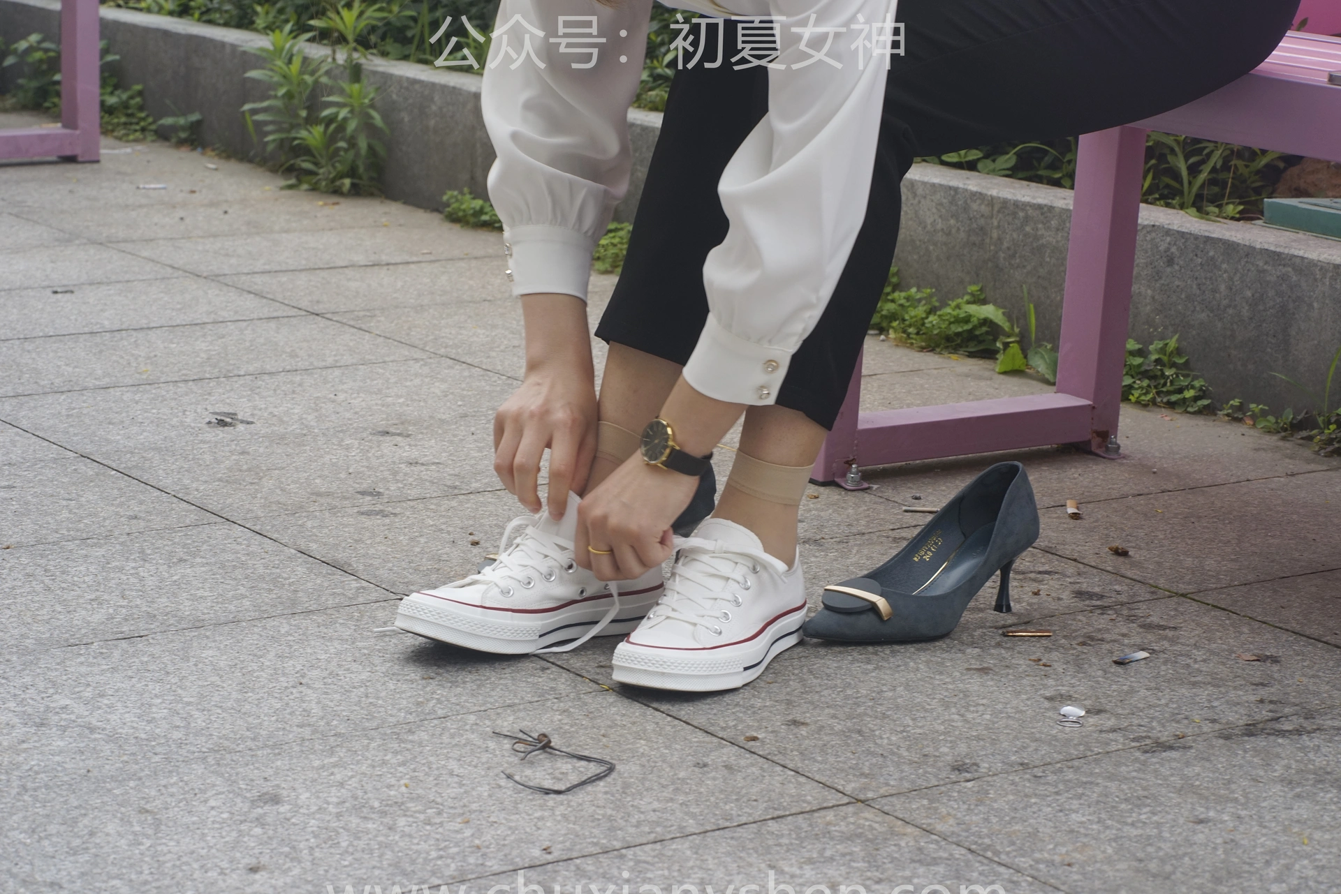 初夏女神 NO.060 小悦悦 职场小白[129P+1V／5.48GB]
