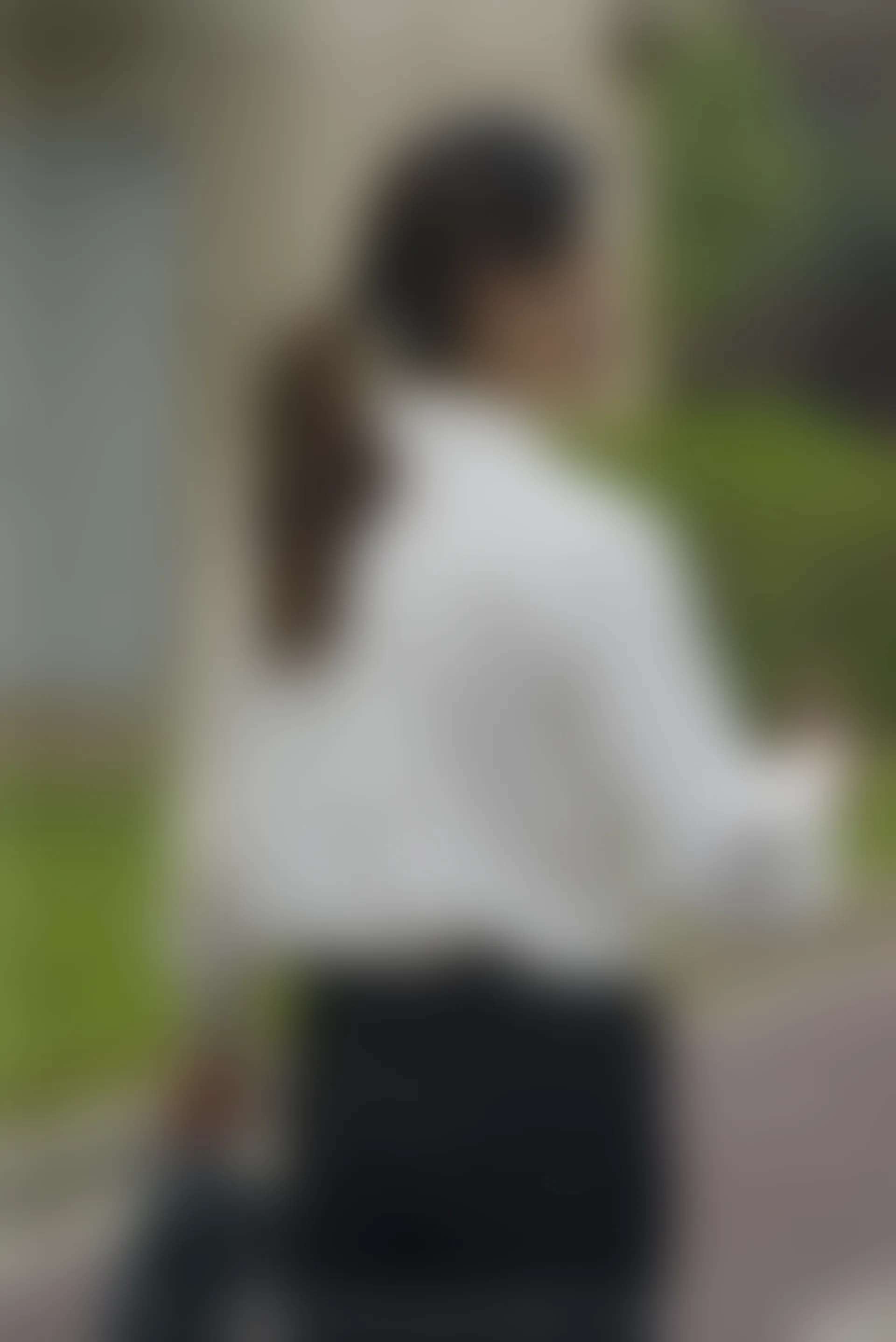 初夏女神 NO.060 小悦悦 职场小白[129P+1V／5.48GB]