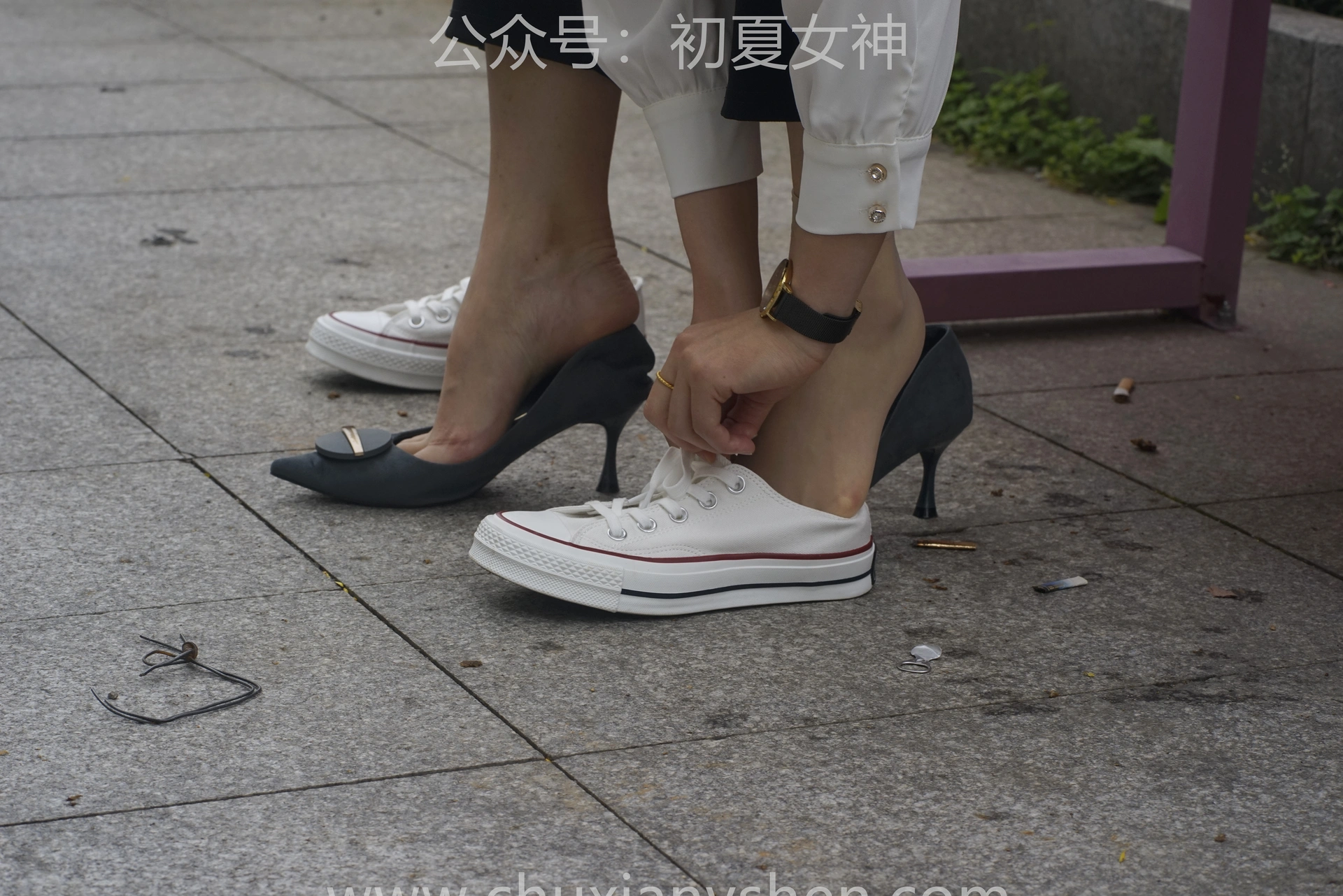 初夏女神 NO.060 小悦悦 职场小白[129P+1V／5.48GB]