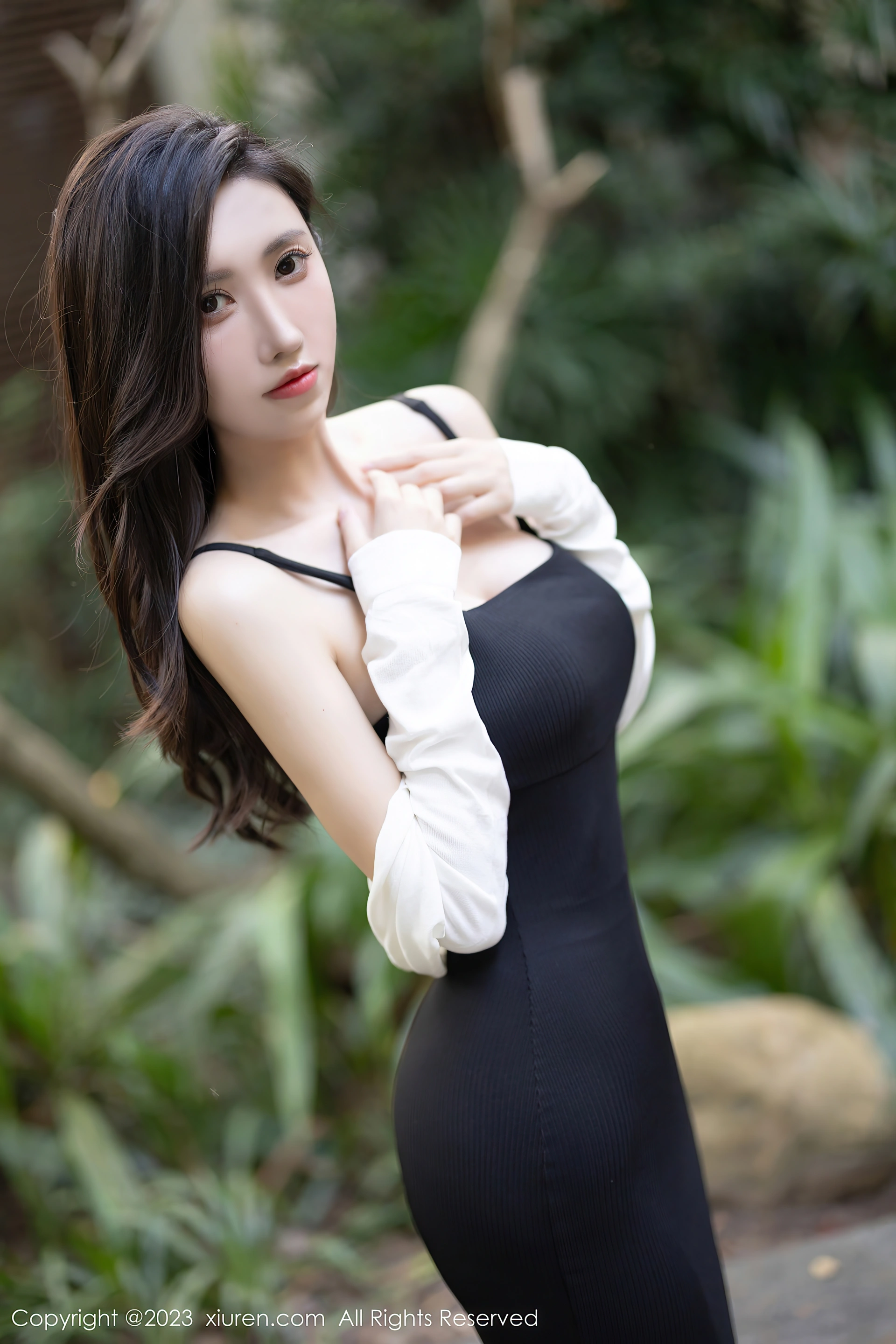 XIUREN秀人网 2023.12.19 NO.7830 章芃芃[80+1P／685MB]