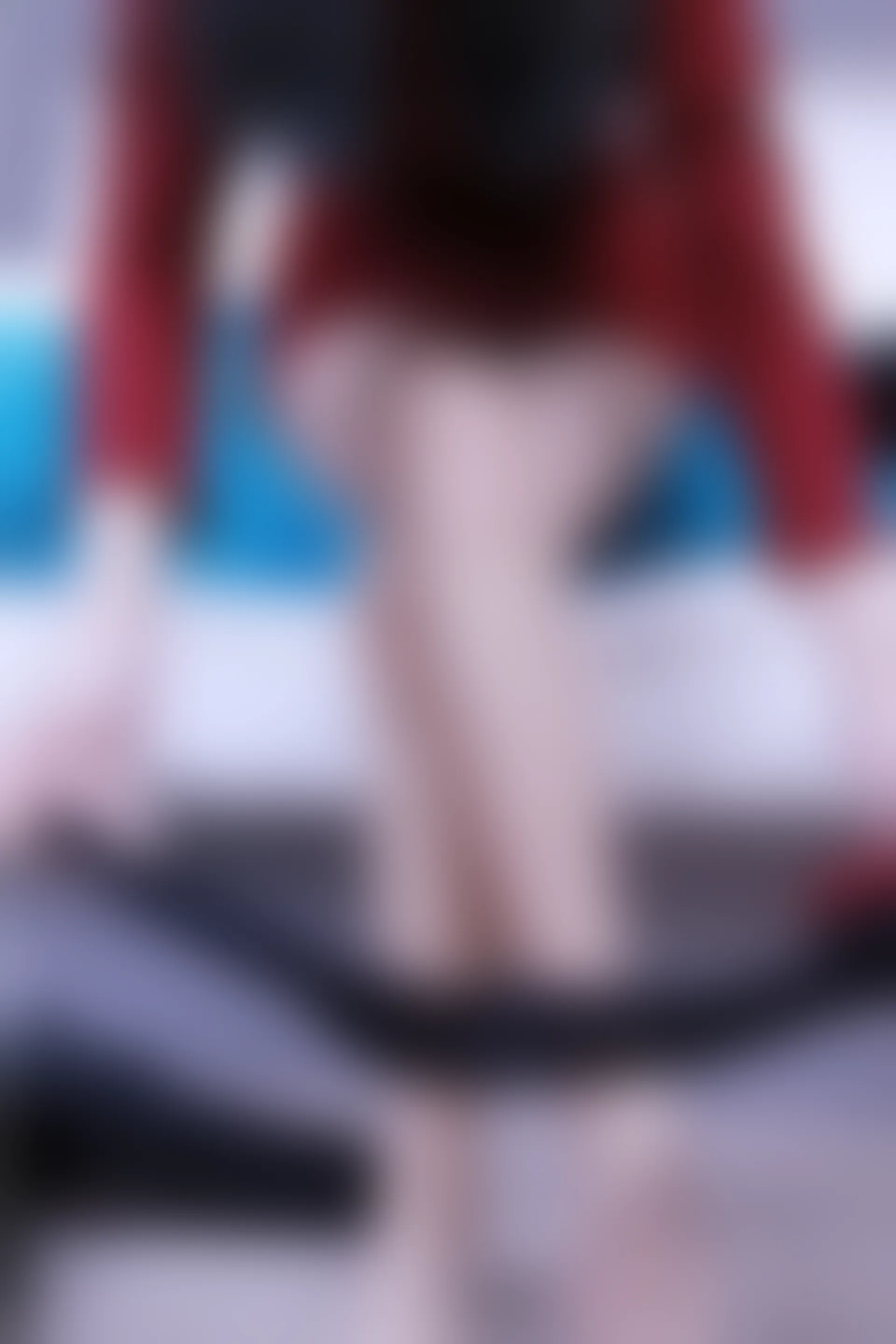 初夏女神 NO.006 依依 M码酒红连衣裙搭黑色长靴[140P+1V／6.76GB]