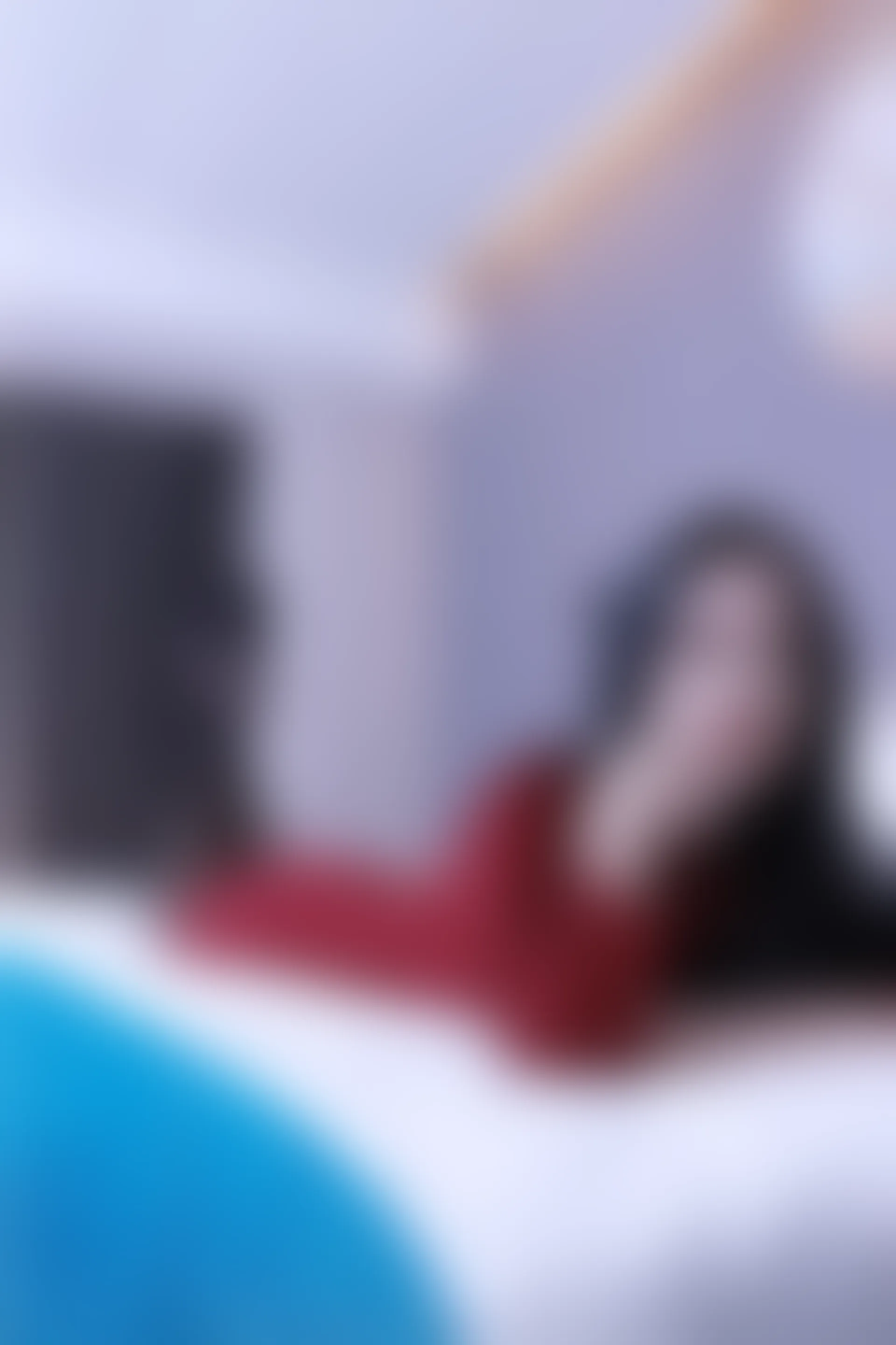 初夏女神 NO.006 依依 M码酒红连衣裙搭黑色长靴[140P+1V／6.76GB]