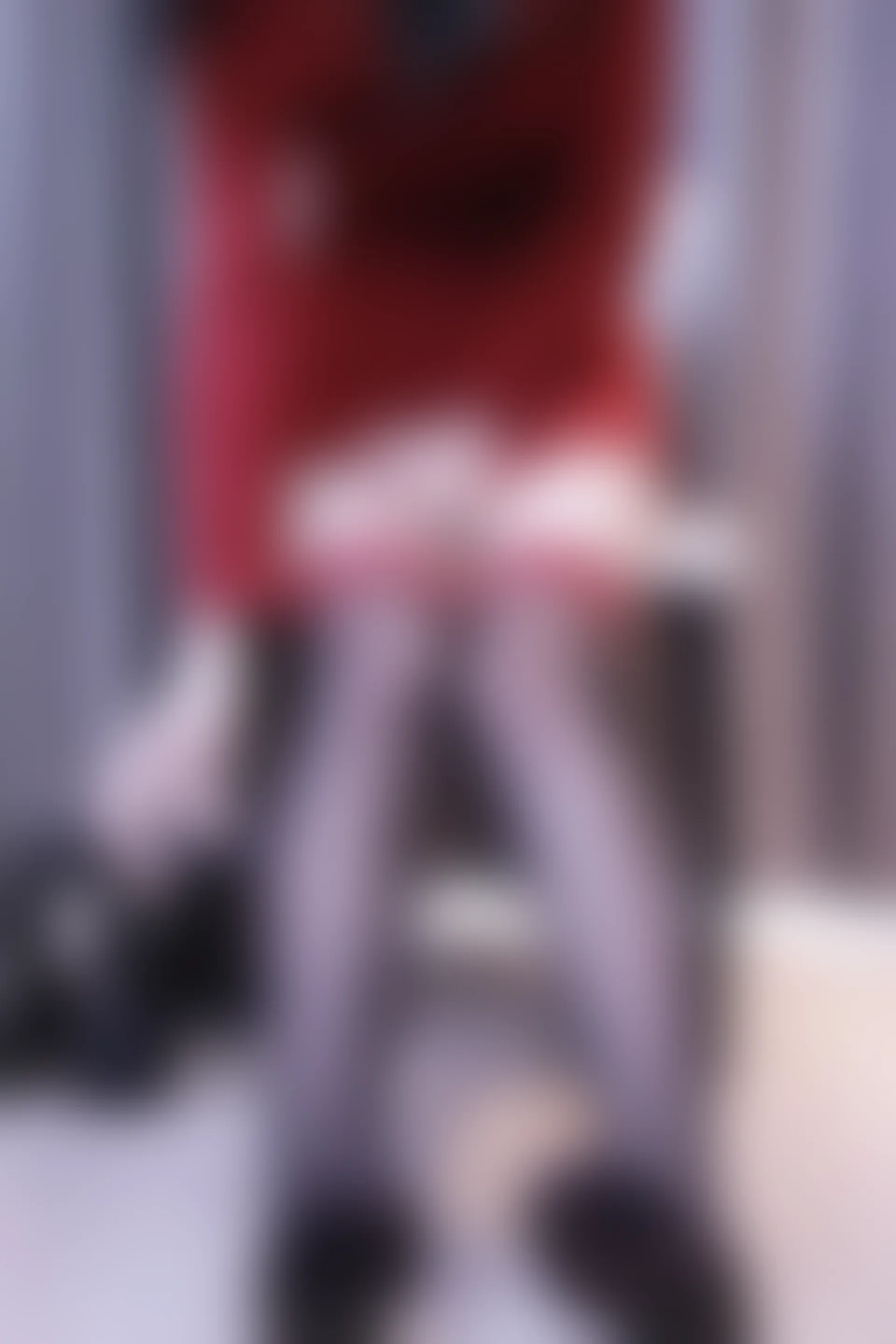 初夏女神 NO.006 依依 M码酒红连衣裙搭黑色长靴[140P+1V／6.76GB]