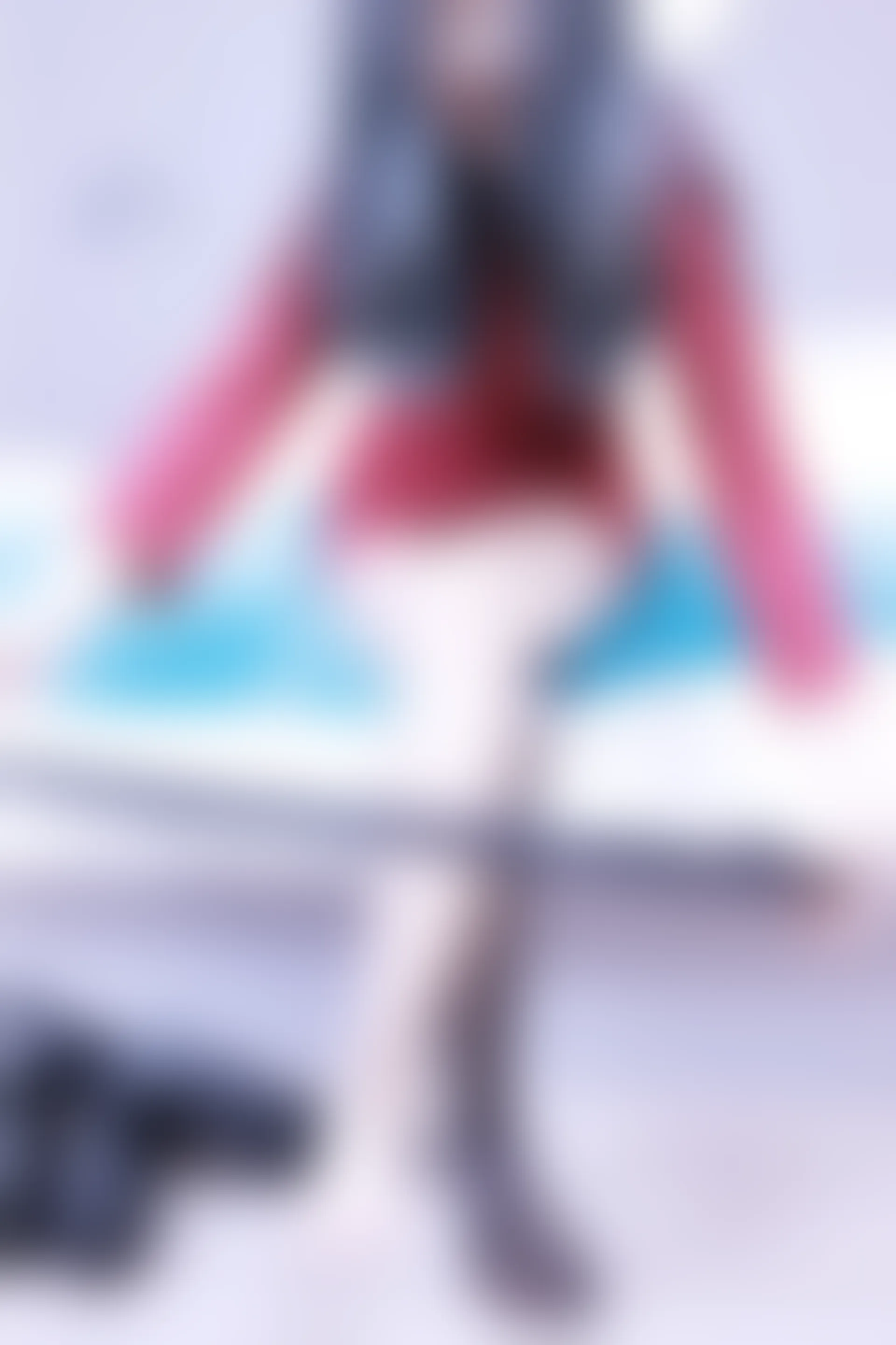 初夏女神 NO.006 依依 M码酒红连衣裙搭黑色长靴[140P+1V／6.76GB]