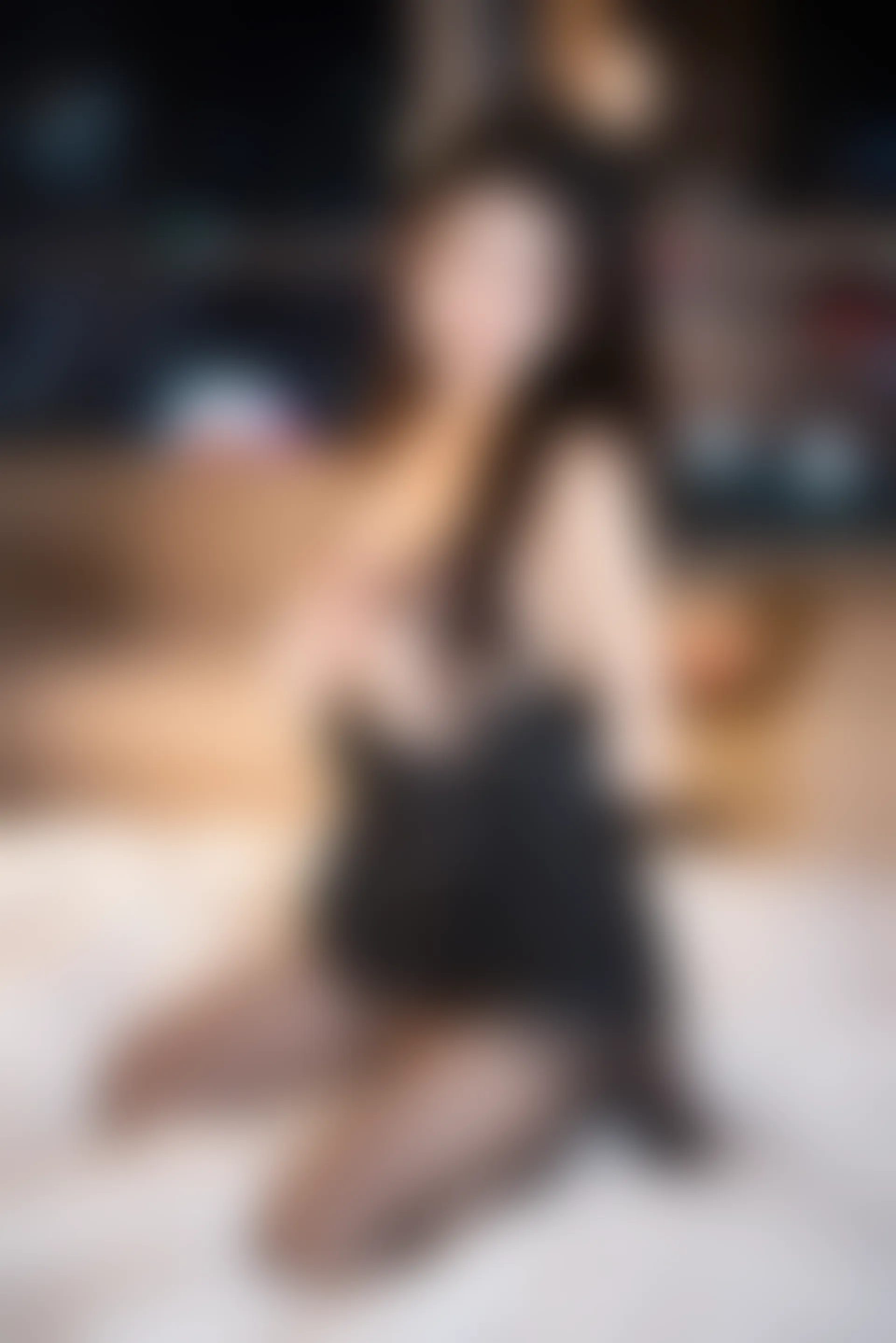 XiuRen秀人网 2021.11.01 No.4147 媛媛酱belle 黑丝 手铐[43+1P 383MB]