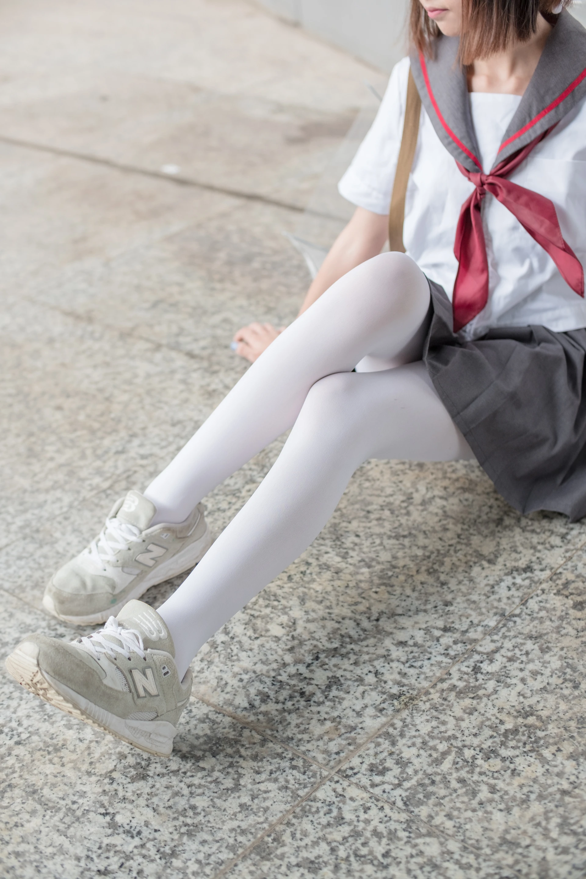 森萝财团 BETA-003 [70P-393M]校服, 白丝, 美腿