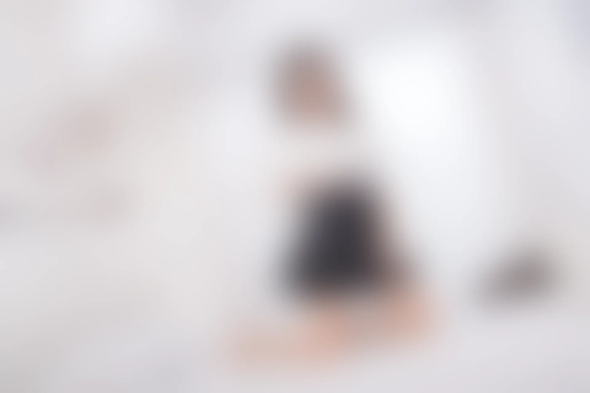 SSA丝社 超清写真 NO.026 芷沫 混血美女的进口油亮咖啡色丝袜初体验[99P-944MB]
