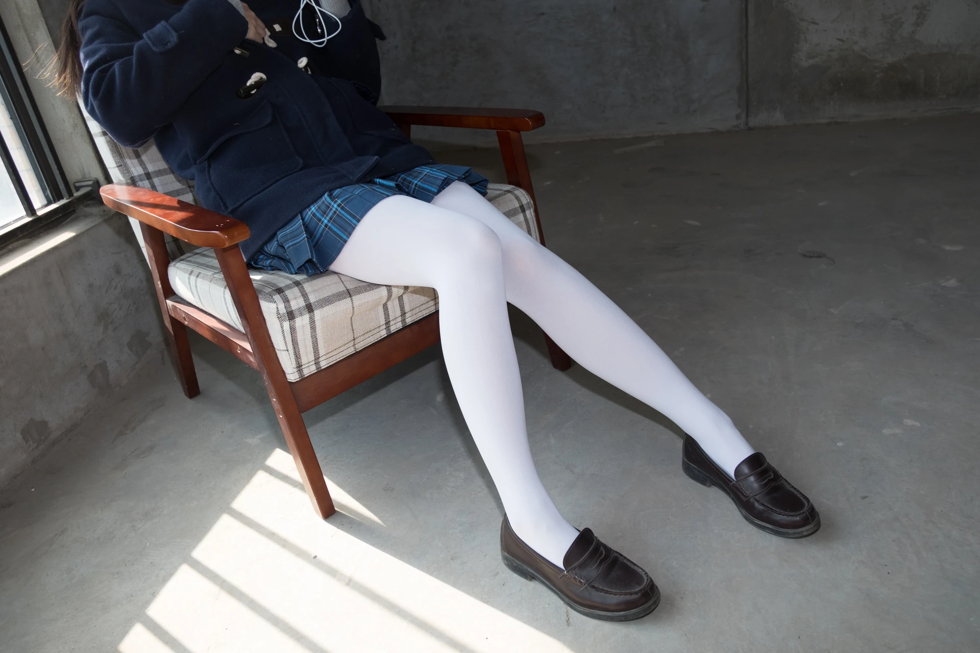 森萝财团 R15-047 [114P-571M]学生装, 森萝财团, 白丝, 美腿