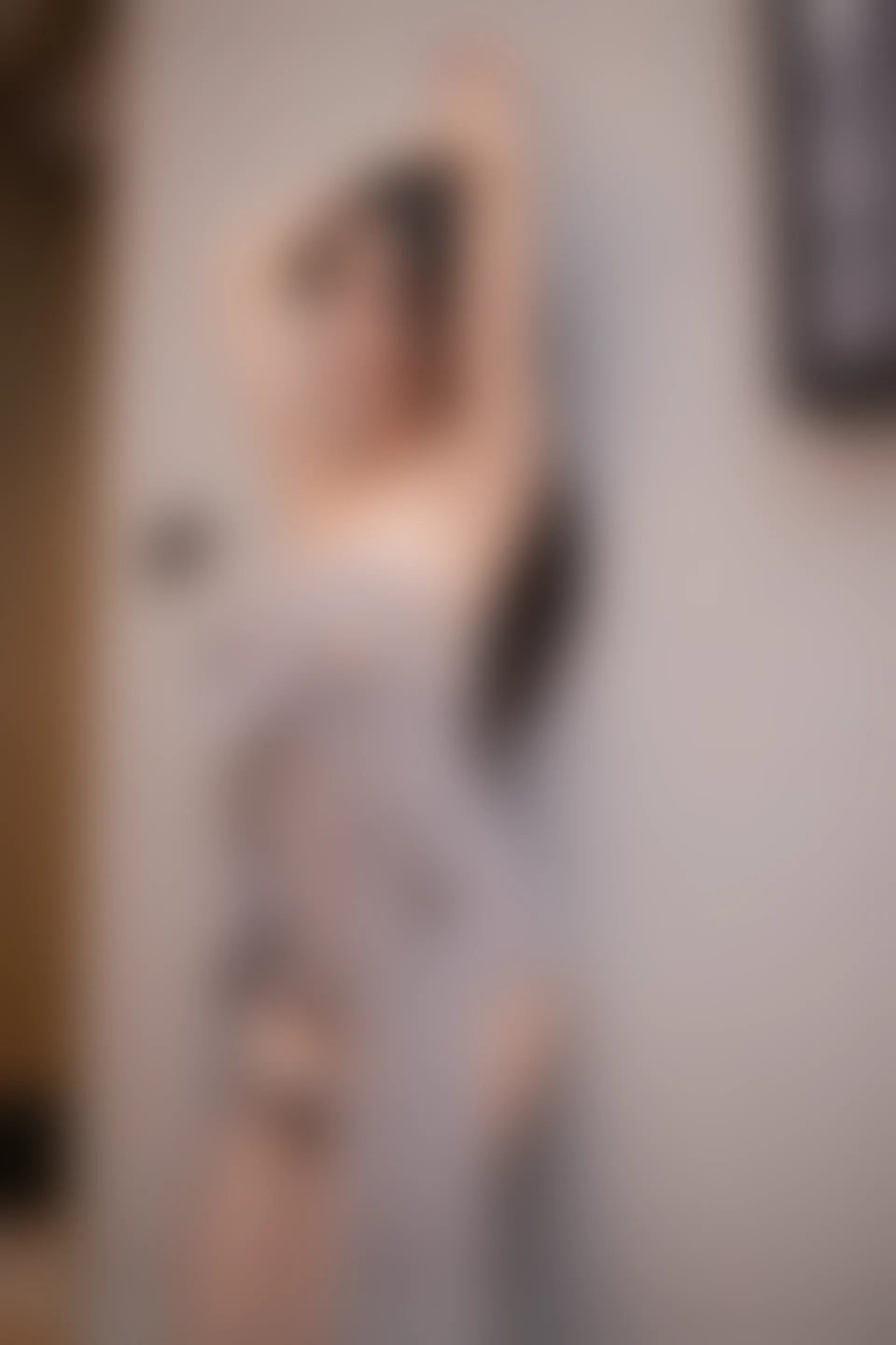 XiuRen秀人网 2022.03.16 No.4727 利世 丝袜美腿[81+1P 773MB]