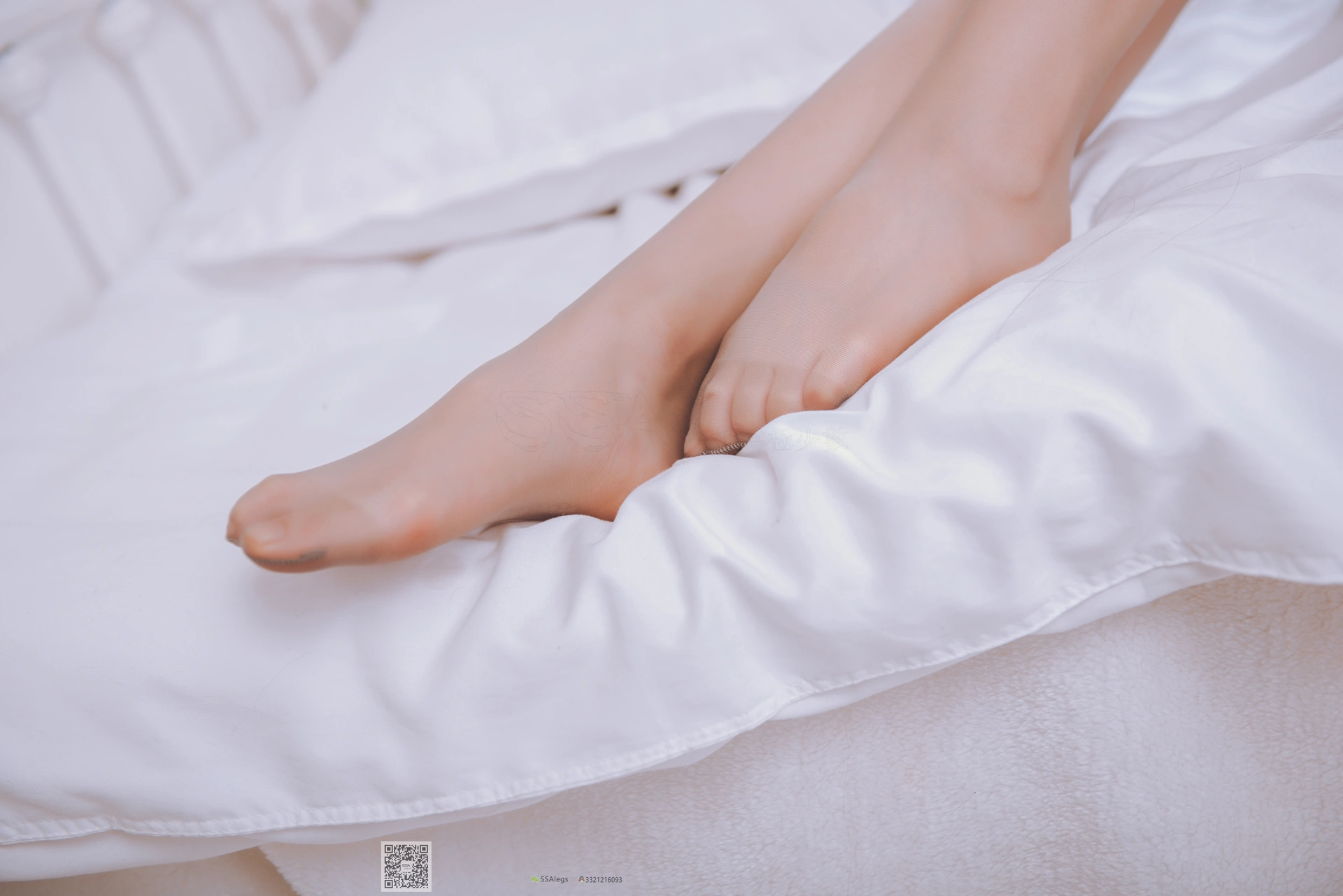 SSA丝社 超清写真 NO.020 琪琪 女秘书闺房灰丝袜[99P／845MB]