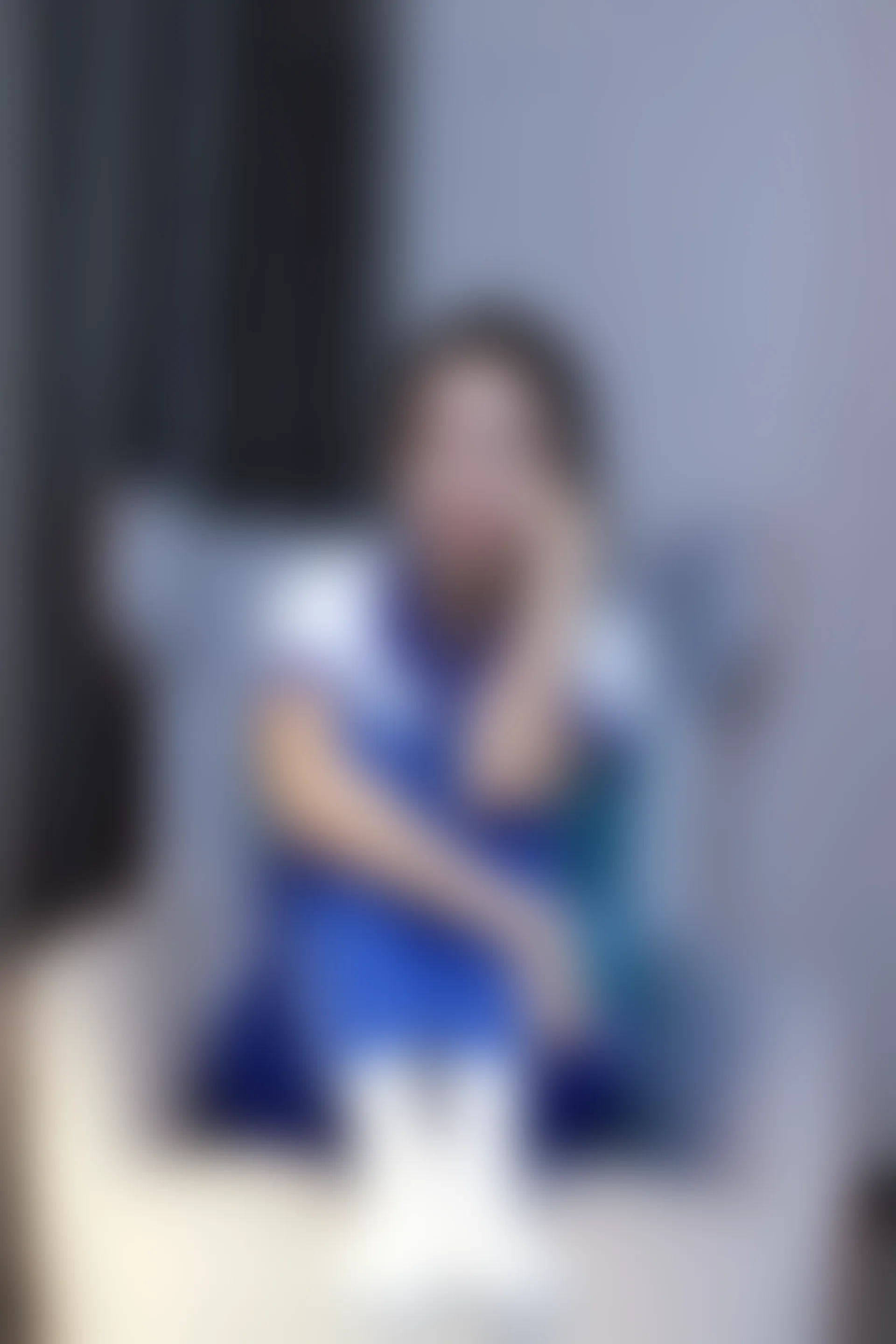 初夏女神 NO.001 依依~校服搭配37码运动鞋拍摄[126P-1V-5.45G]