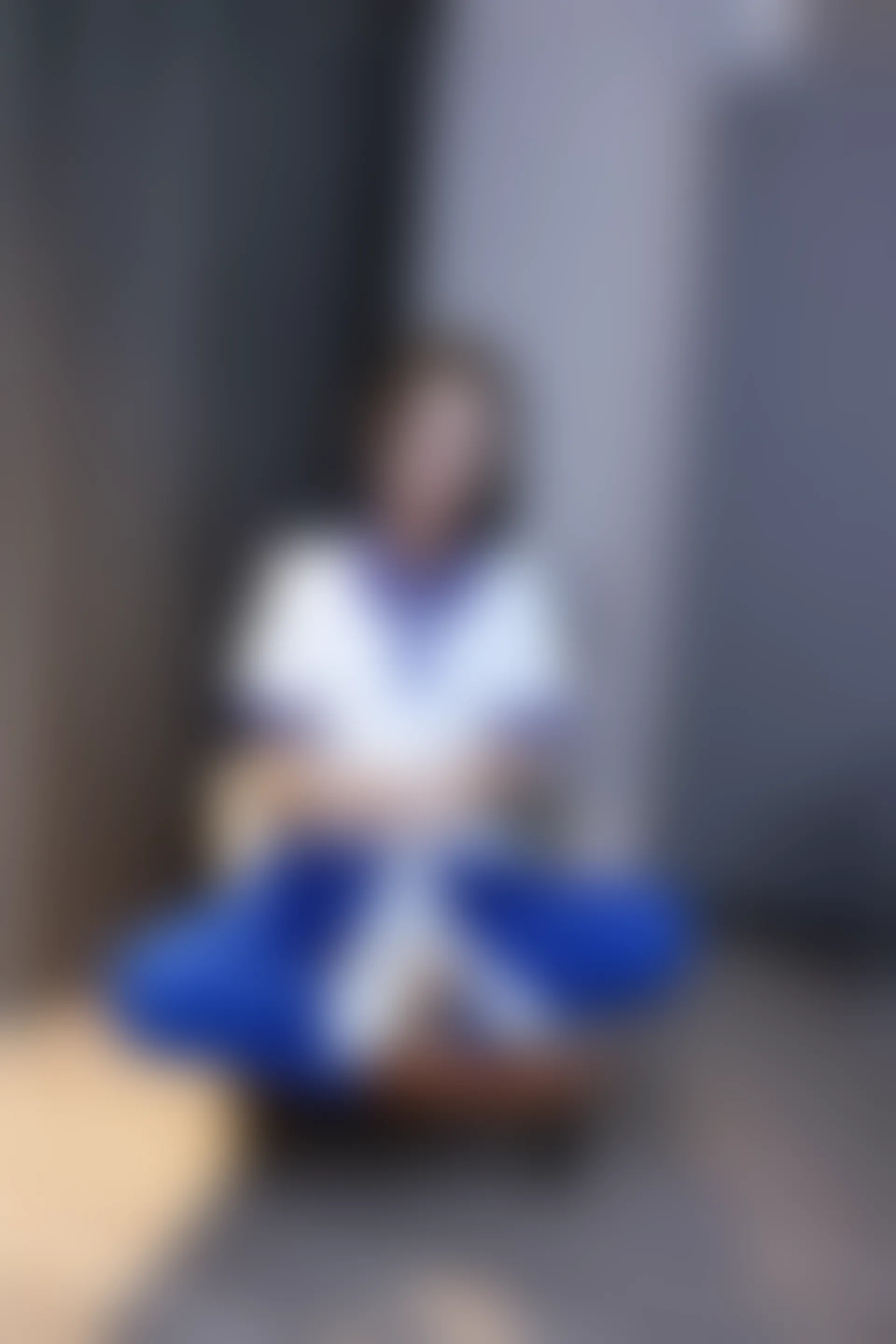 初夏女神 NO.001 依依~校服搭配37码运动鞋拍摄[126P-1V-5.45G]