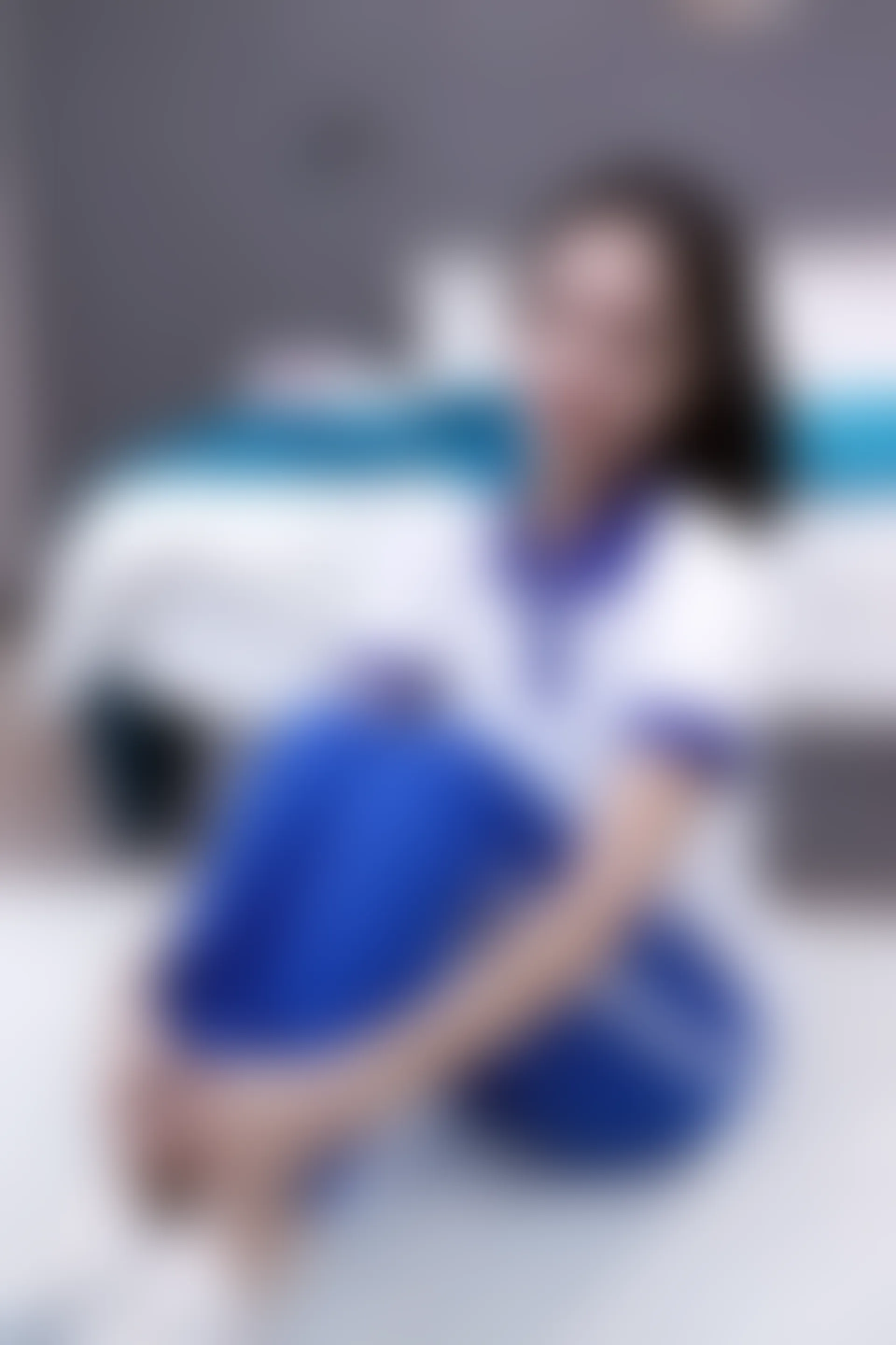 初夏女神 NO.001 依依~校服搭配37码运动鞋拍摄[126P-1V-5.45G]