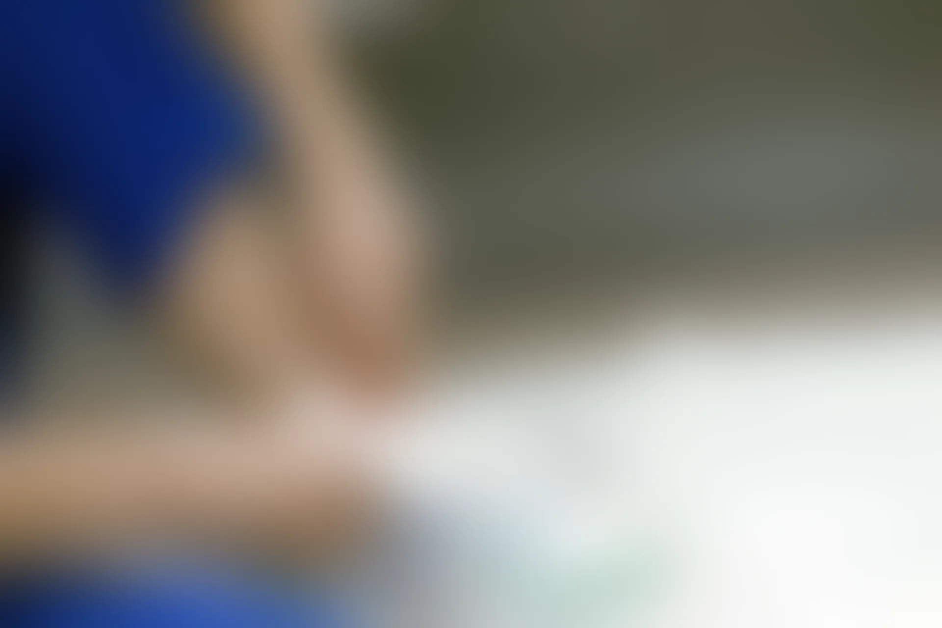 初夏女神 NO.001 依依~校服搭配37码运动鞋拍摄[126P-1V-5.45G]
