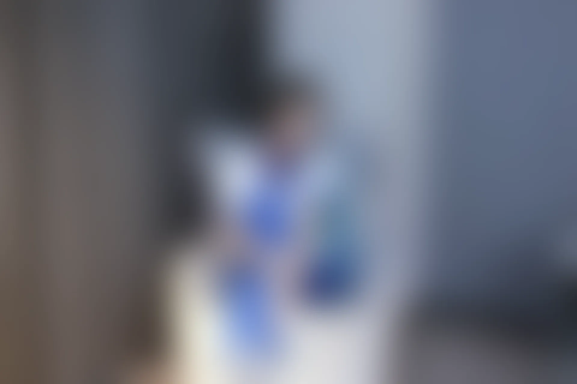 初夏女神 NO.001 依依~校服搭配37码运动鞋拍摄[126P-1V-5.45G]