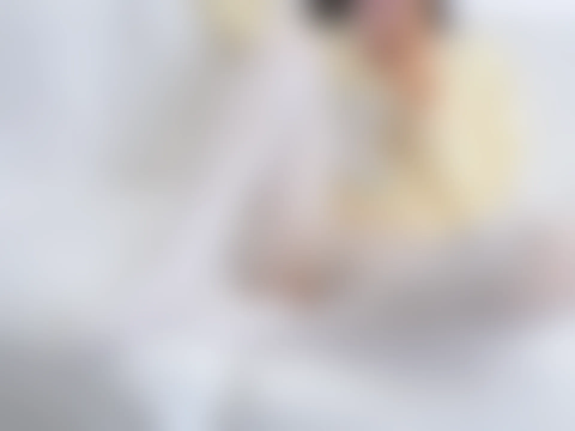 森萝财团 雨云-04E 4K 白丝双马尾卫衣+女仆装 [108P1V-6.64GB]