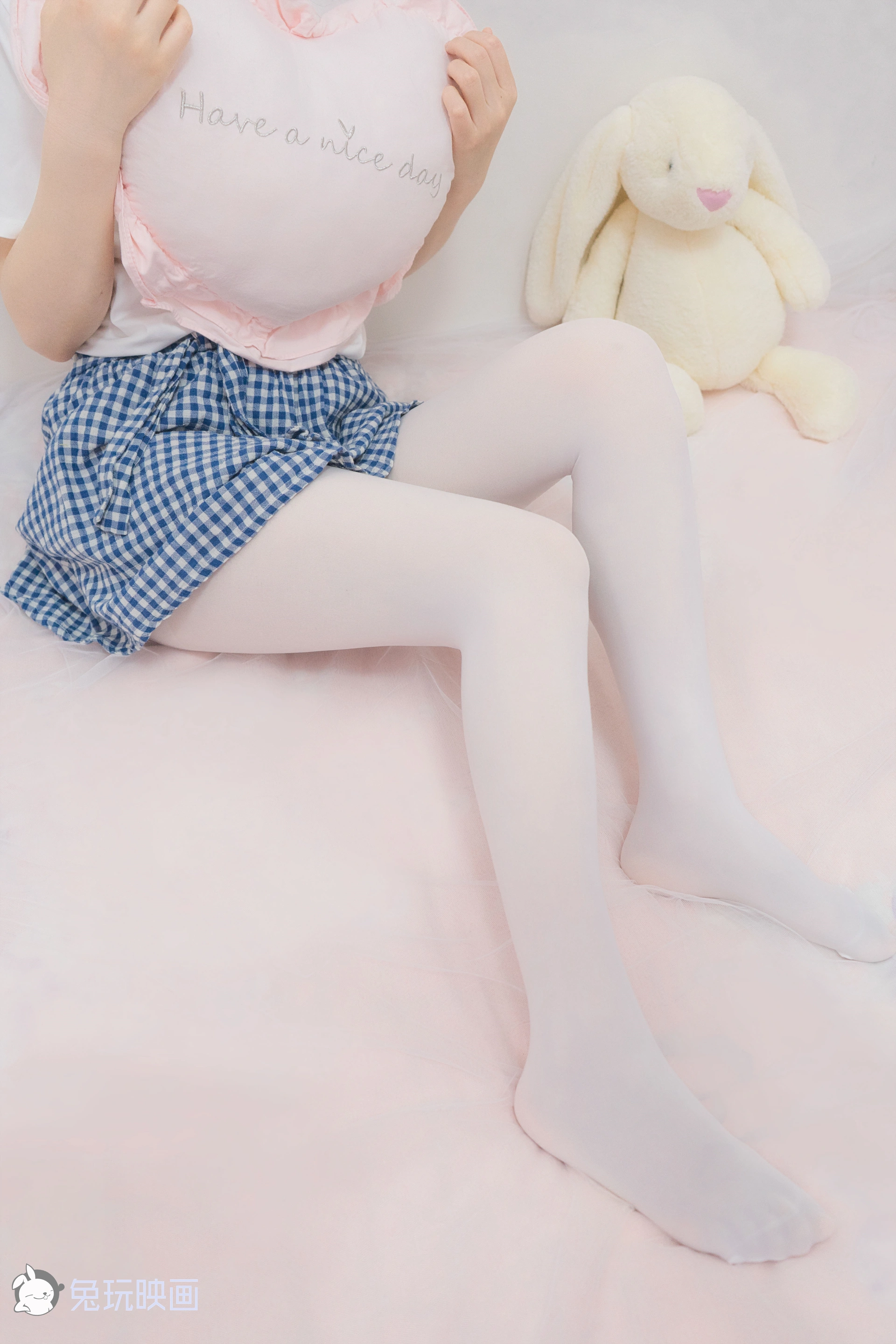 C05.001 白丝萌萌哒 [40P-293MB]