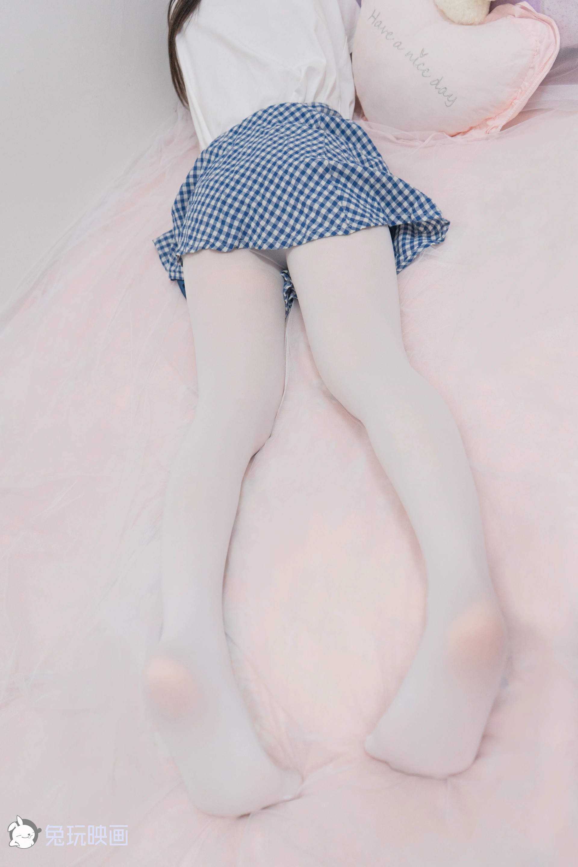 C05.001 白丝萌萌哒 [40P-293MB]