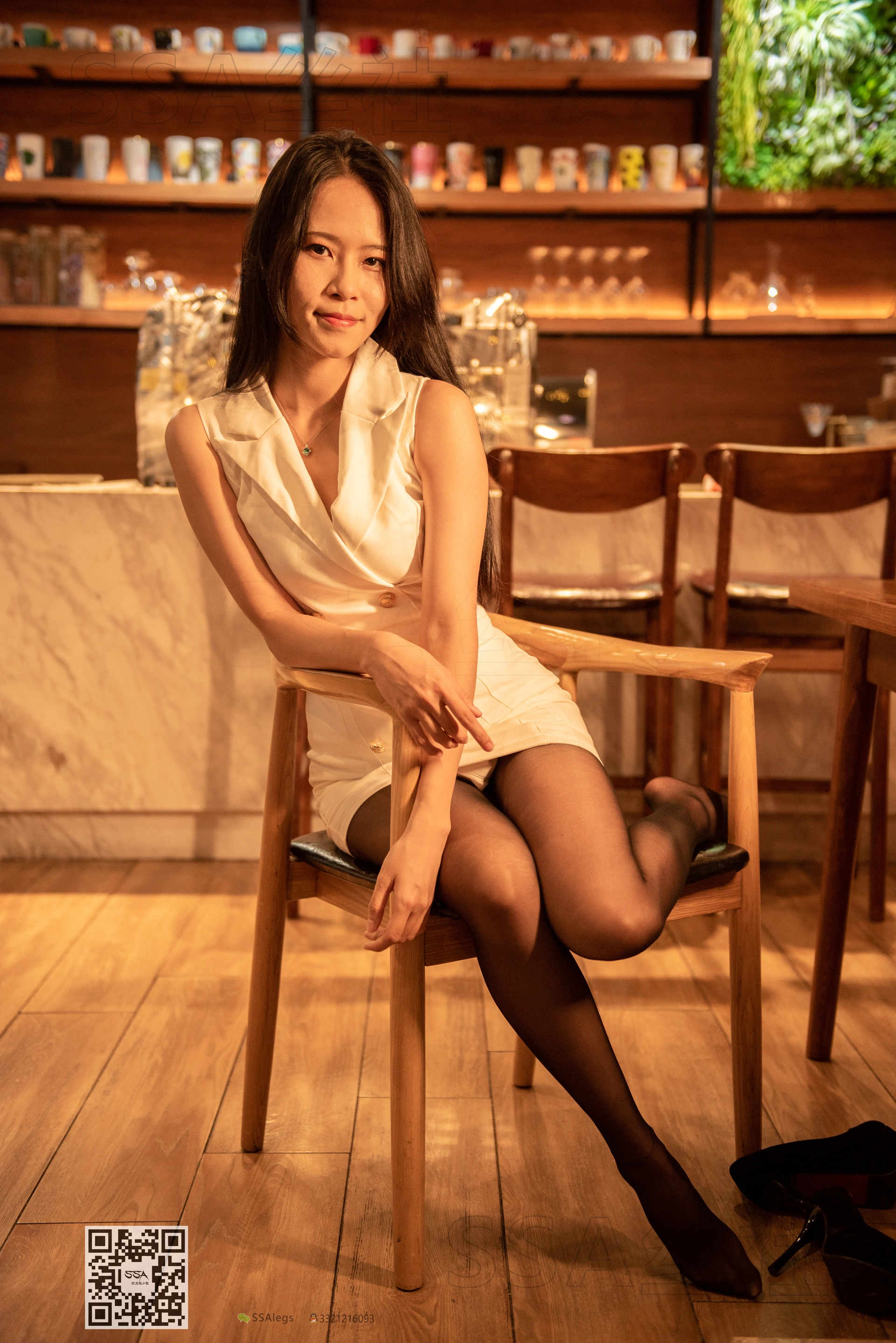 SSA丝社 超清写真 NO.085 咖啡厅里的凹凸曼[118P-2.85GB]