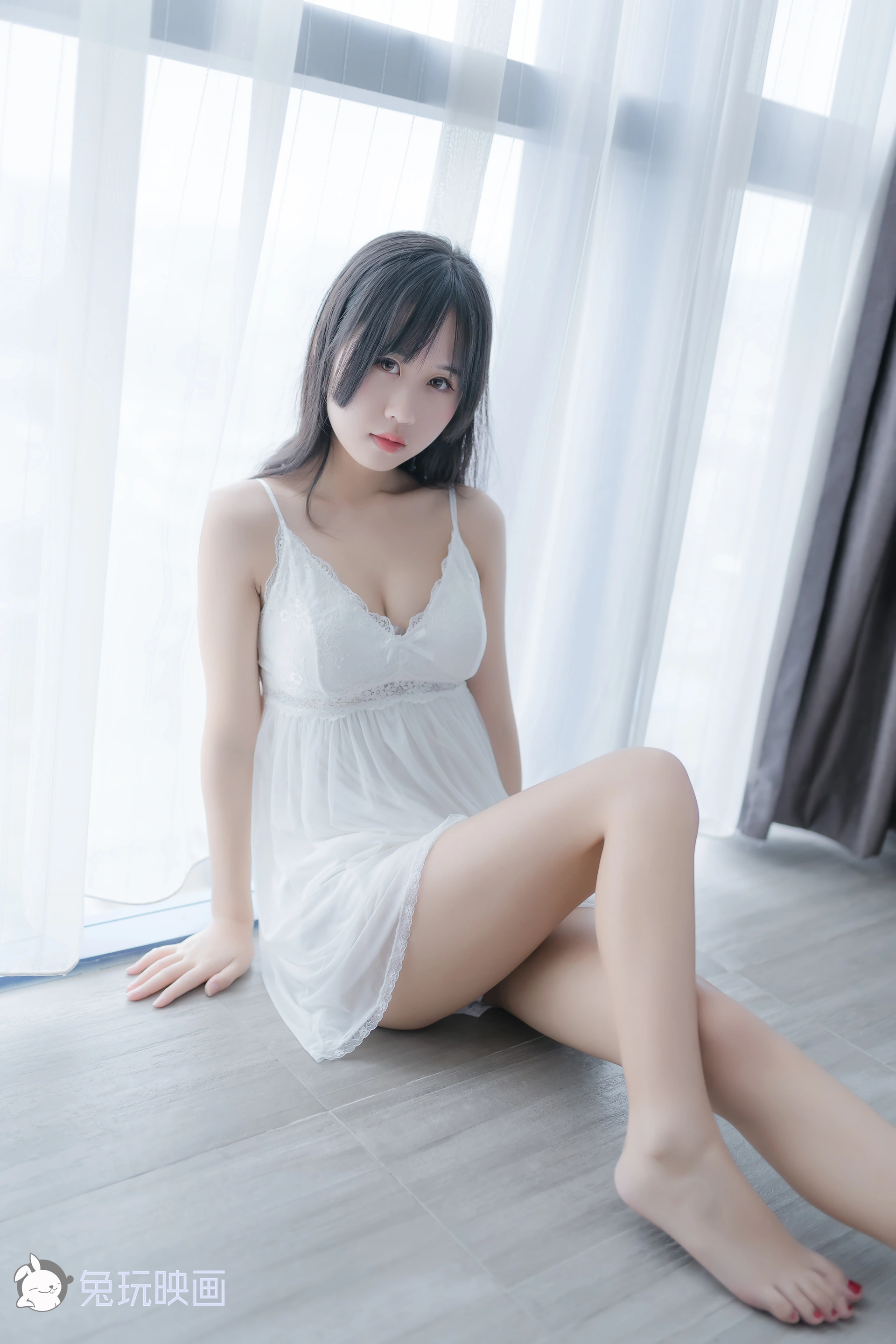 VOL.039 白纱裙 [44P-157MB]