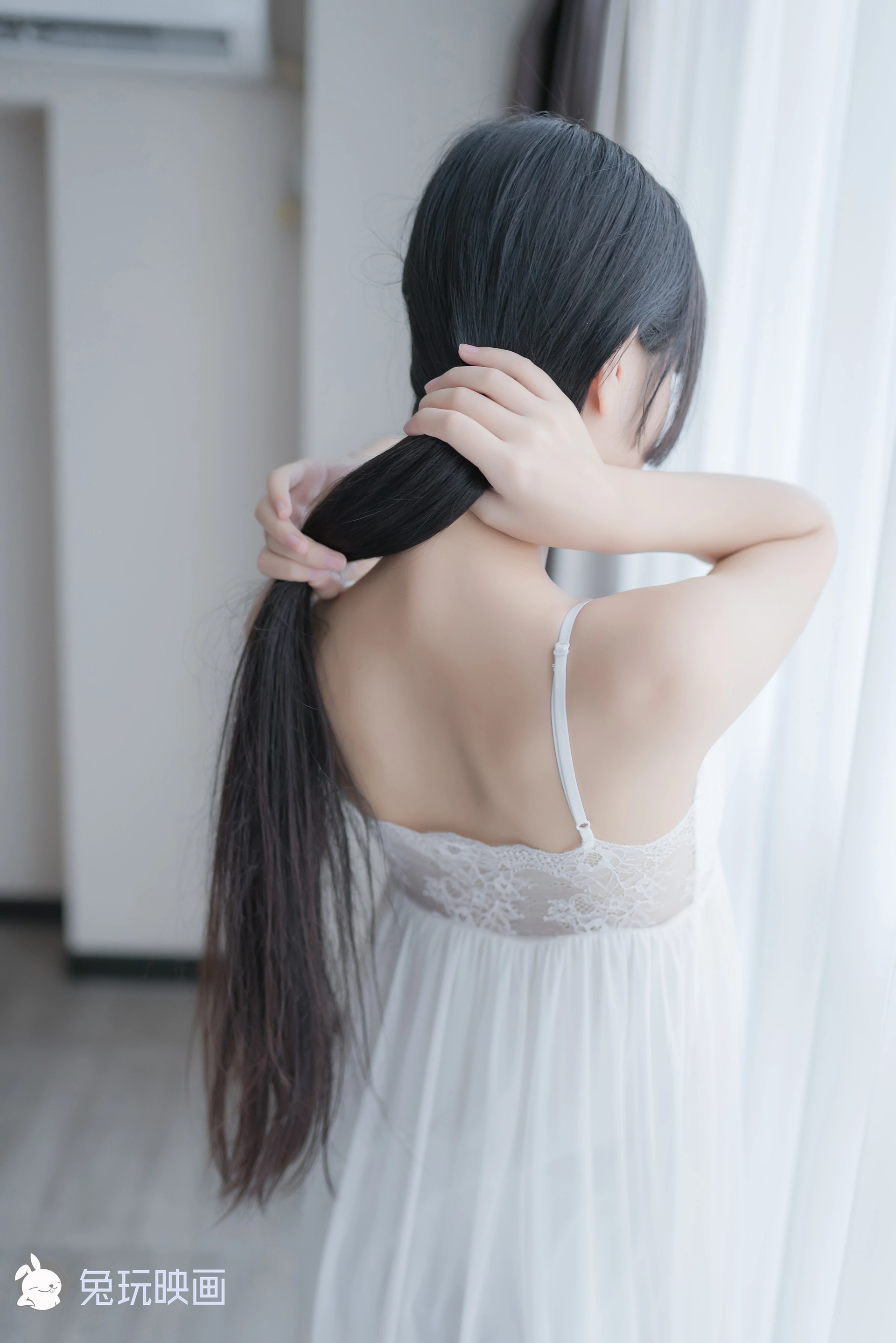 VOL.039 白纱裙 [44P-157MB]