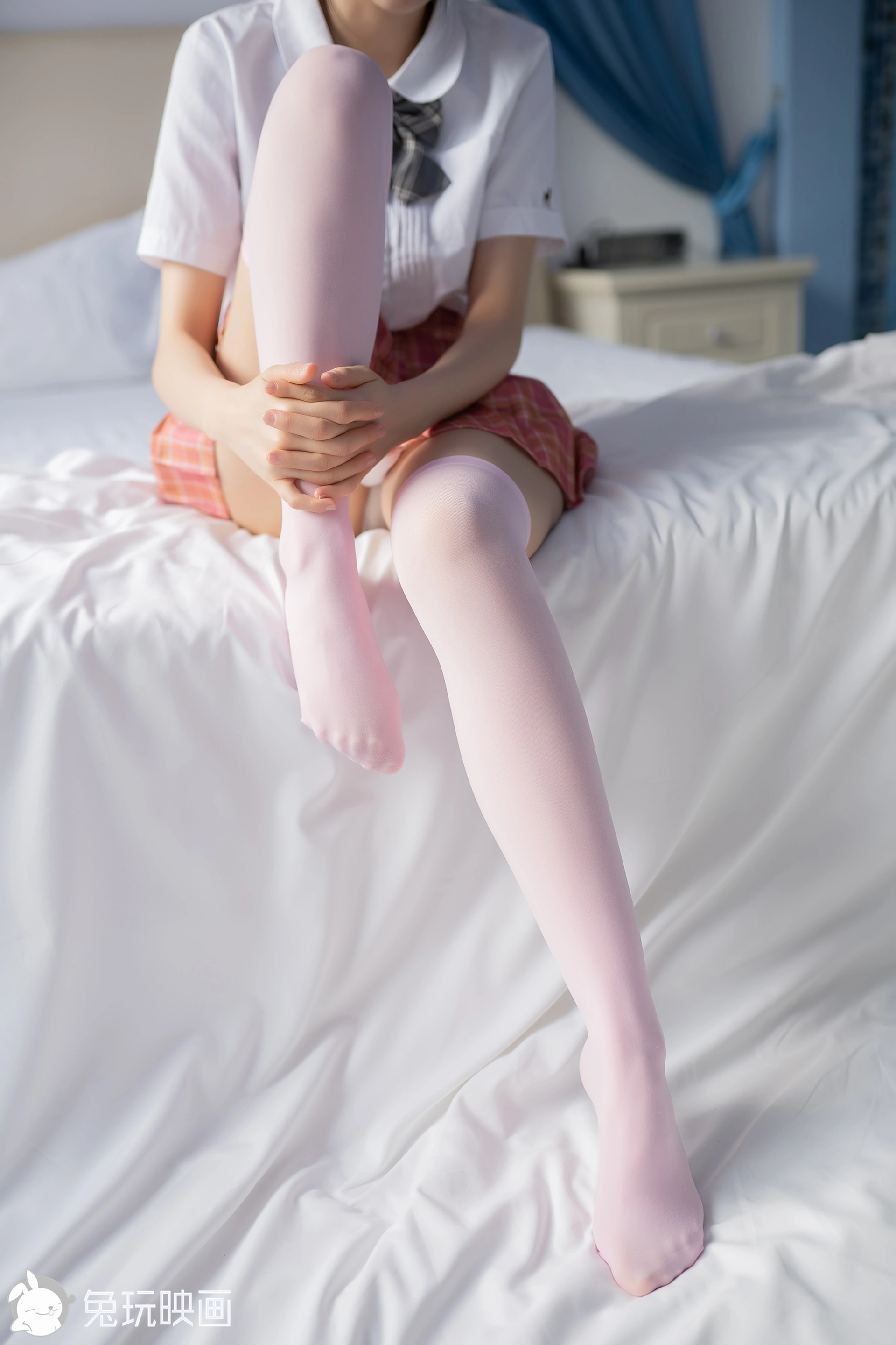 C49.002 粉色过膝袜 [40P-71MB]