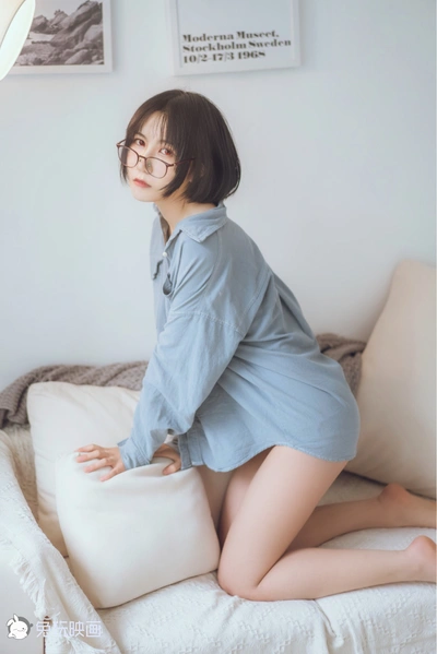 C01.003 短发和长发 [44P-221MB]