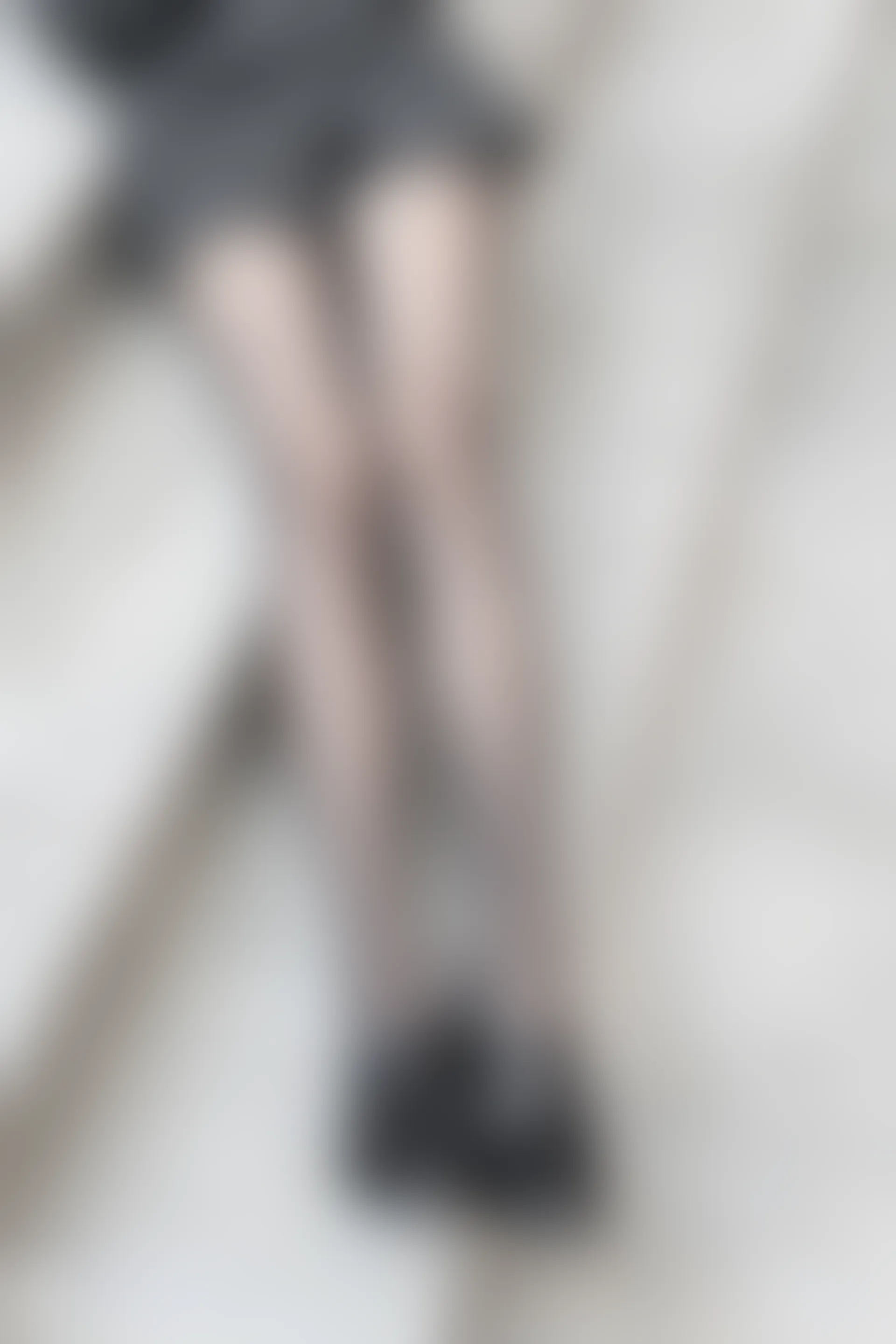 C05.008 阳光下的黑丝 [40P-76MB]
