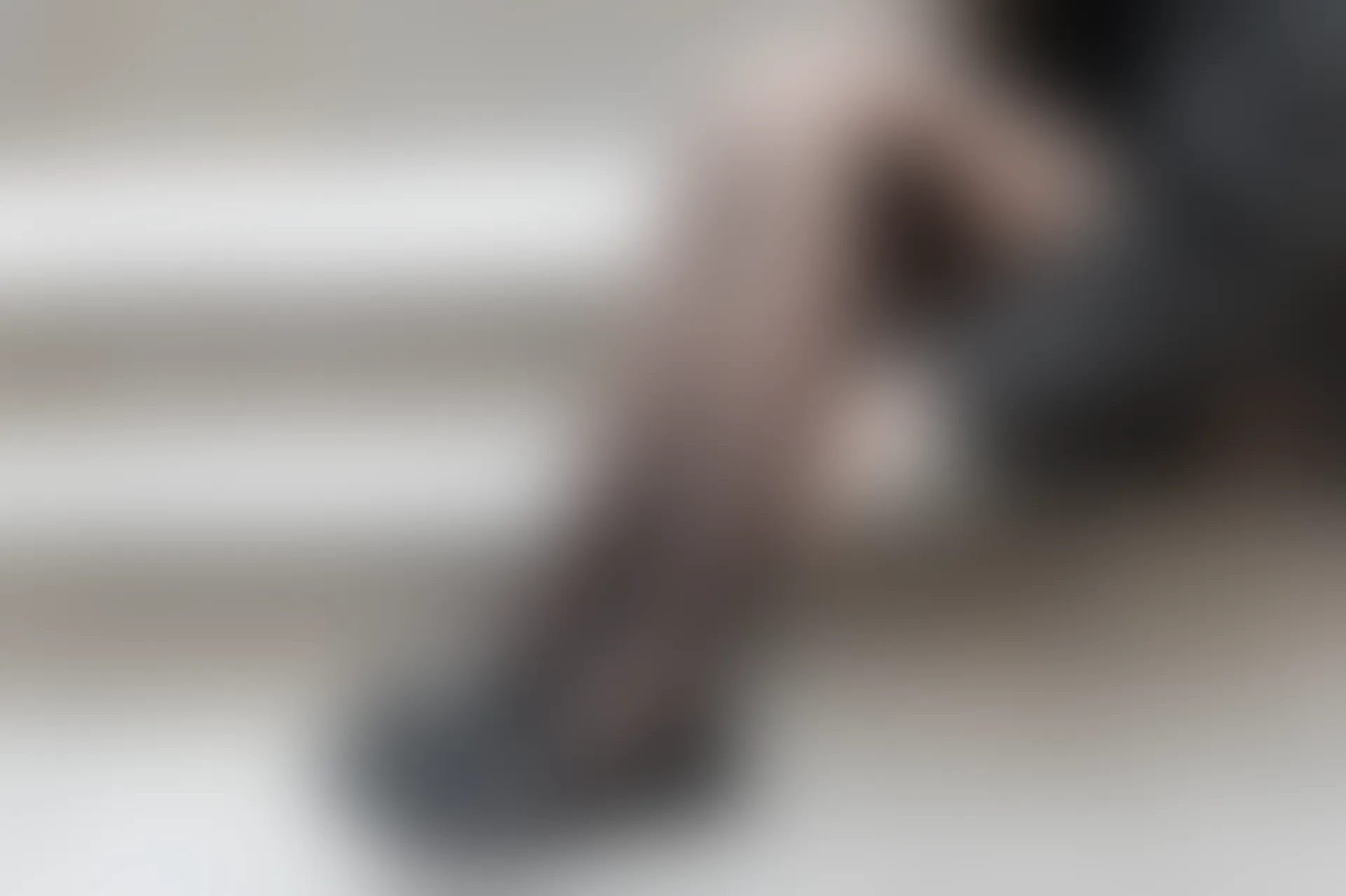 C05.008 阳光下的黑丝 [40P-76MB]