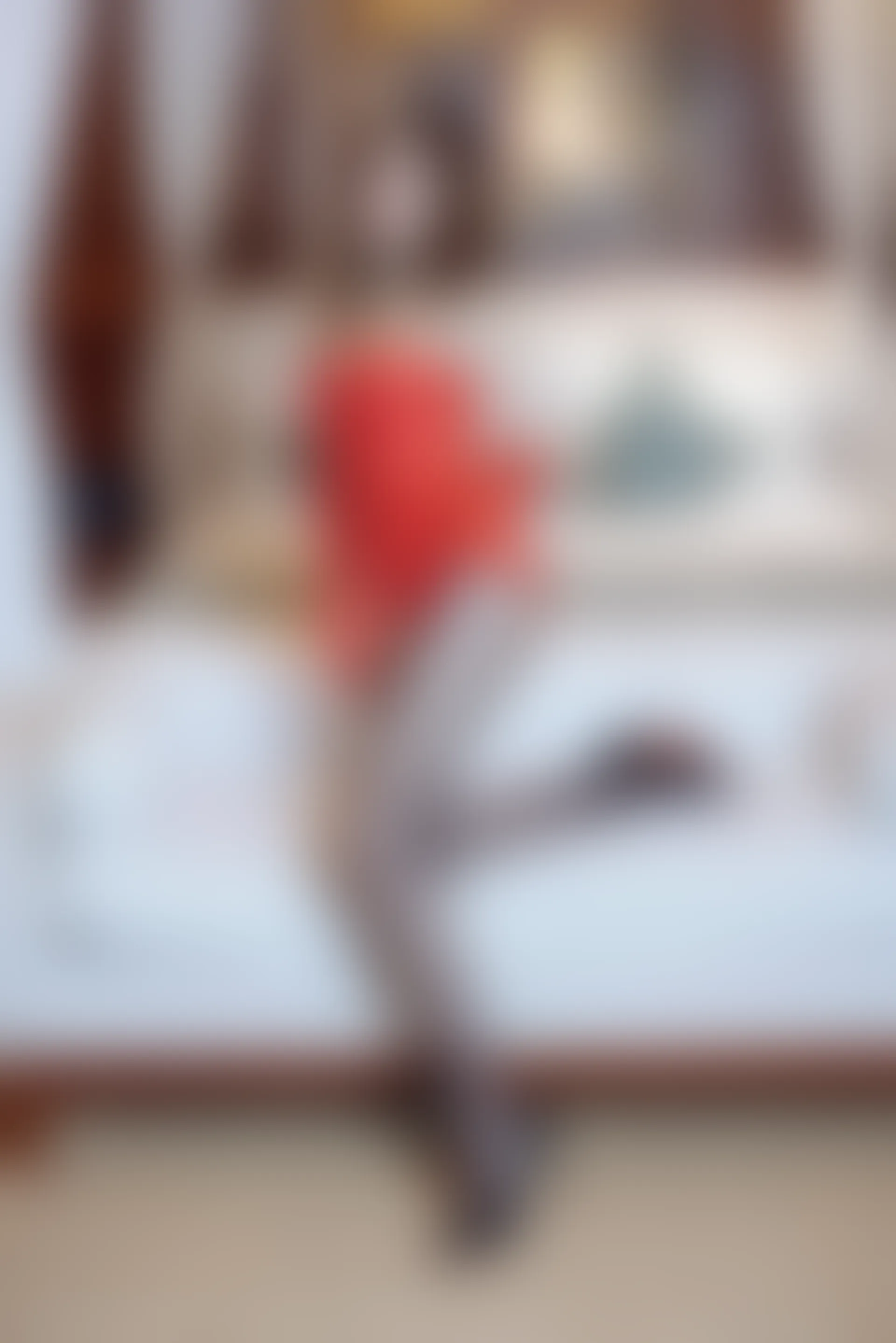 XiuRen秀人网 2022.03.18 No.4740 绮里嘉ula 珠三角旅拍[101+1P 979MB]