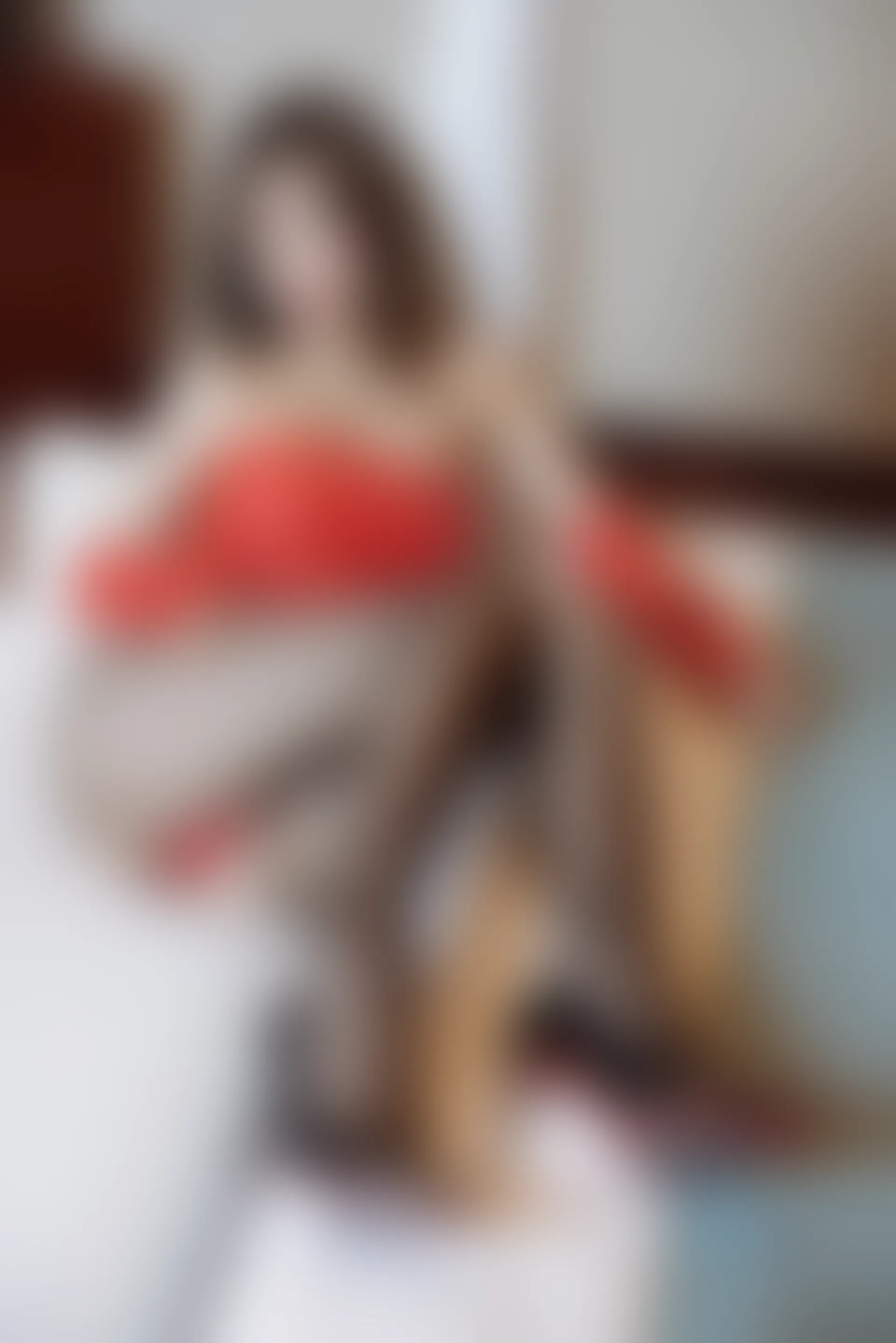 XiuRen秀人网 2022.03.18 No.4740 绮里嘉ula 珠三角旅拍[101+1P 979MB]