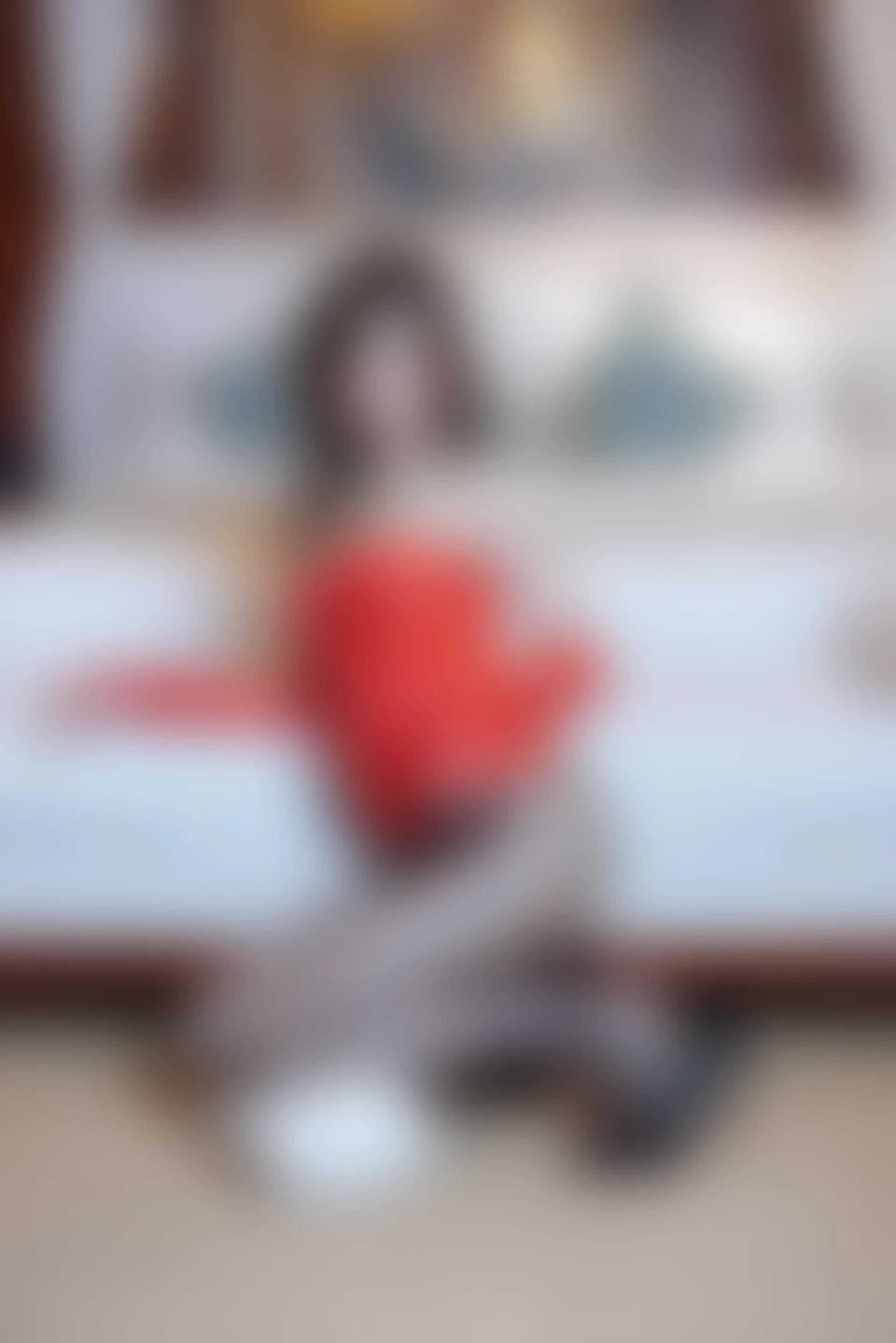 XiuRen秀人网 2022.03.18 No.4740 绮里嘉ula 珠三角旅拍[101+1P 979MB]