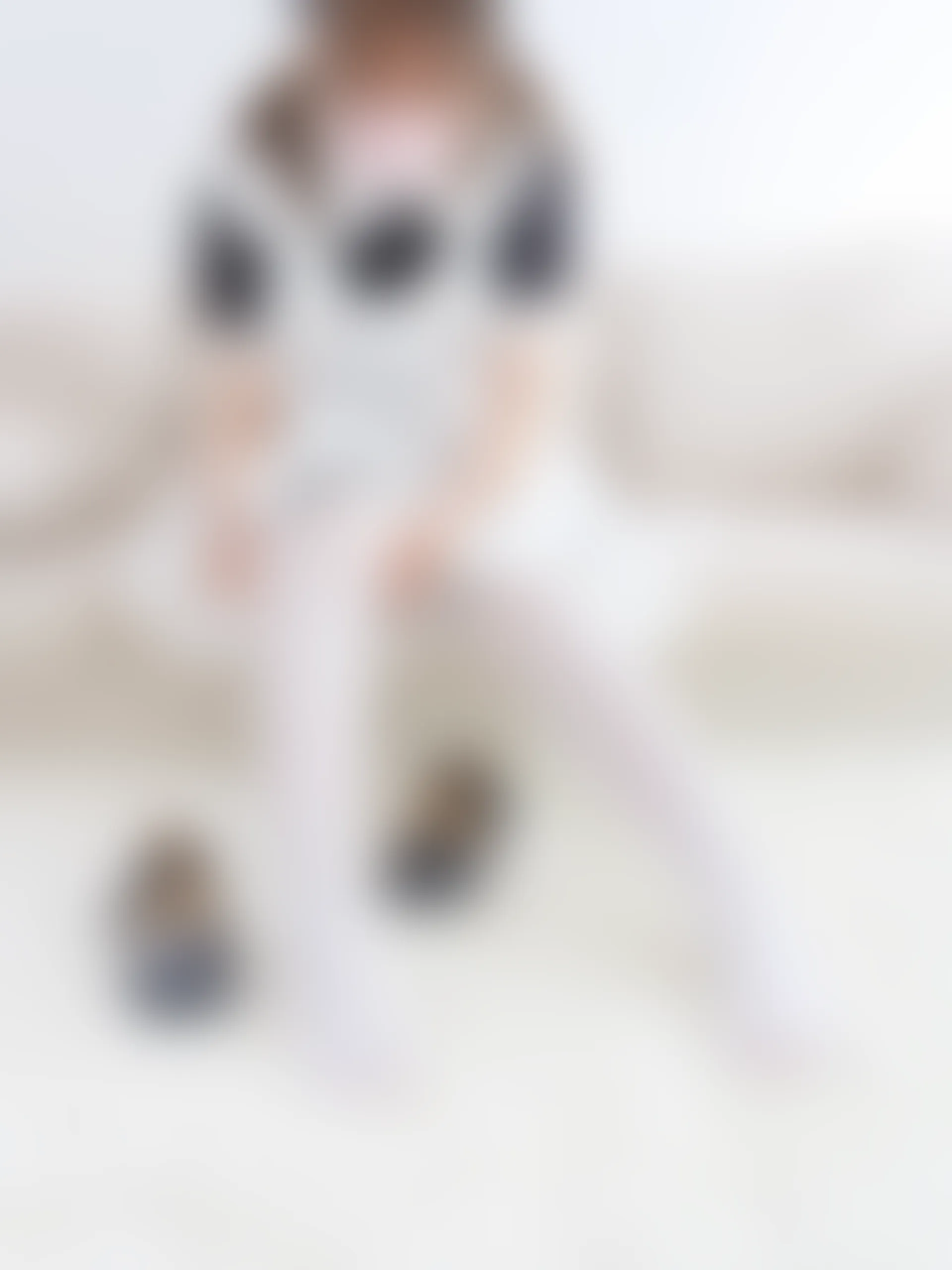 森萝财团 热池-01E 4K 双马尾白丝女仆 [104P1V-6.18GB]