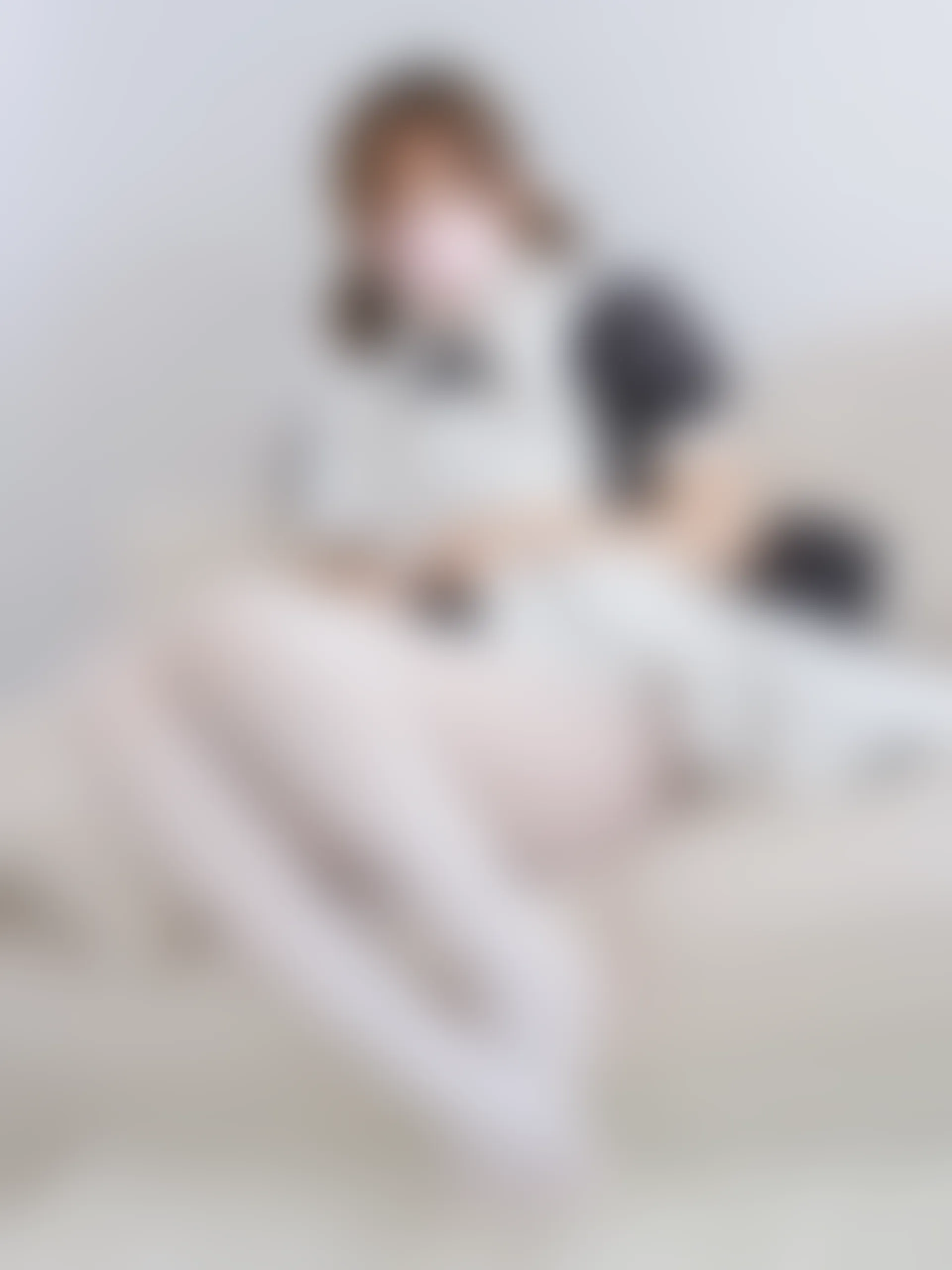 森萝财团 热池-01E 4K 双马尾白丝女仆 [104P1V-6.18GB]