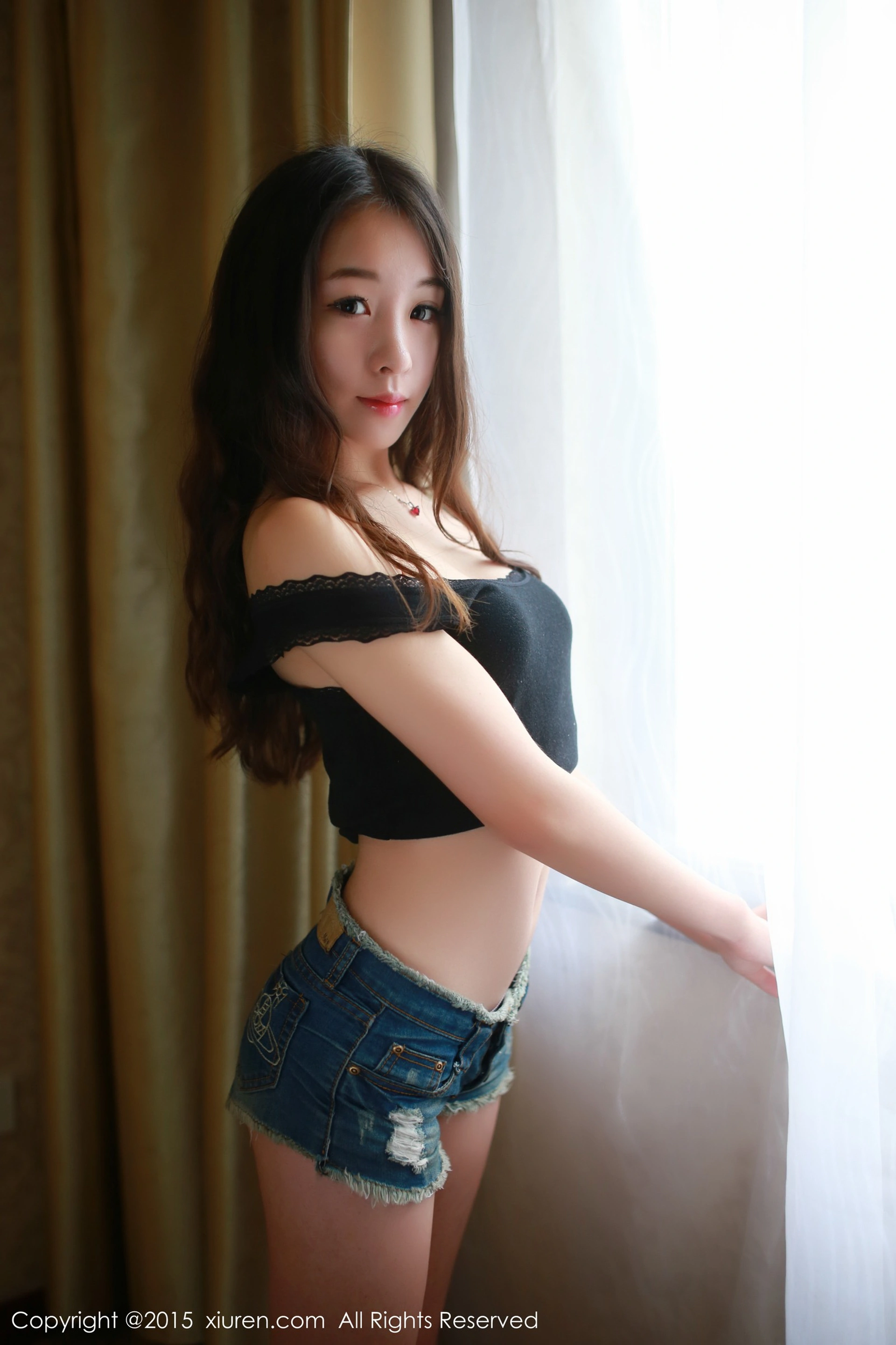 XiuRen秀人网 2015.06.30 No.347 梓萱Crystal[60+1P84M]