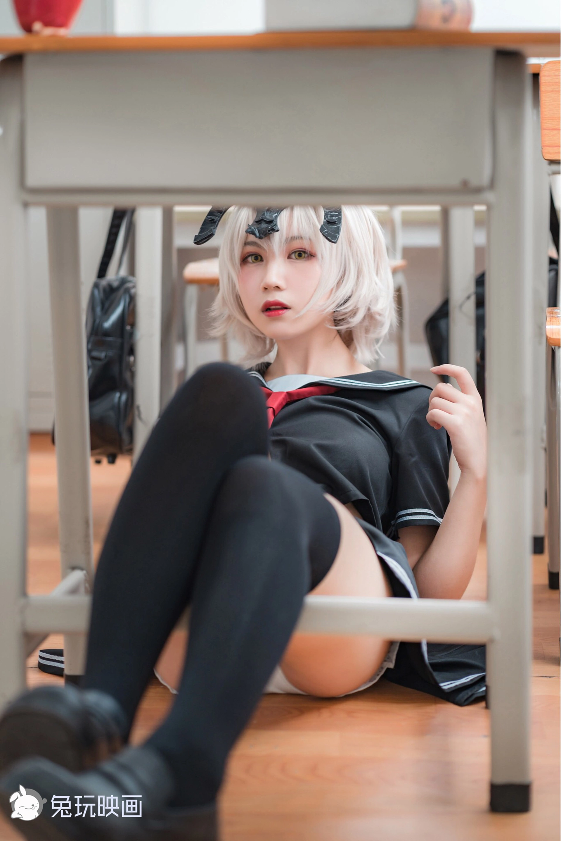 C06.004 黑贞校服 [41P-49MB]