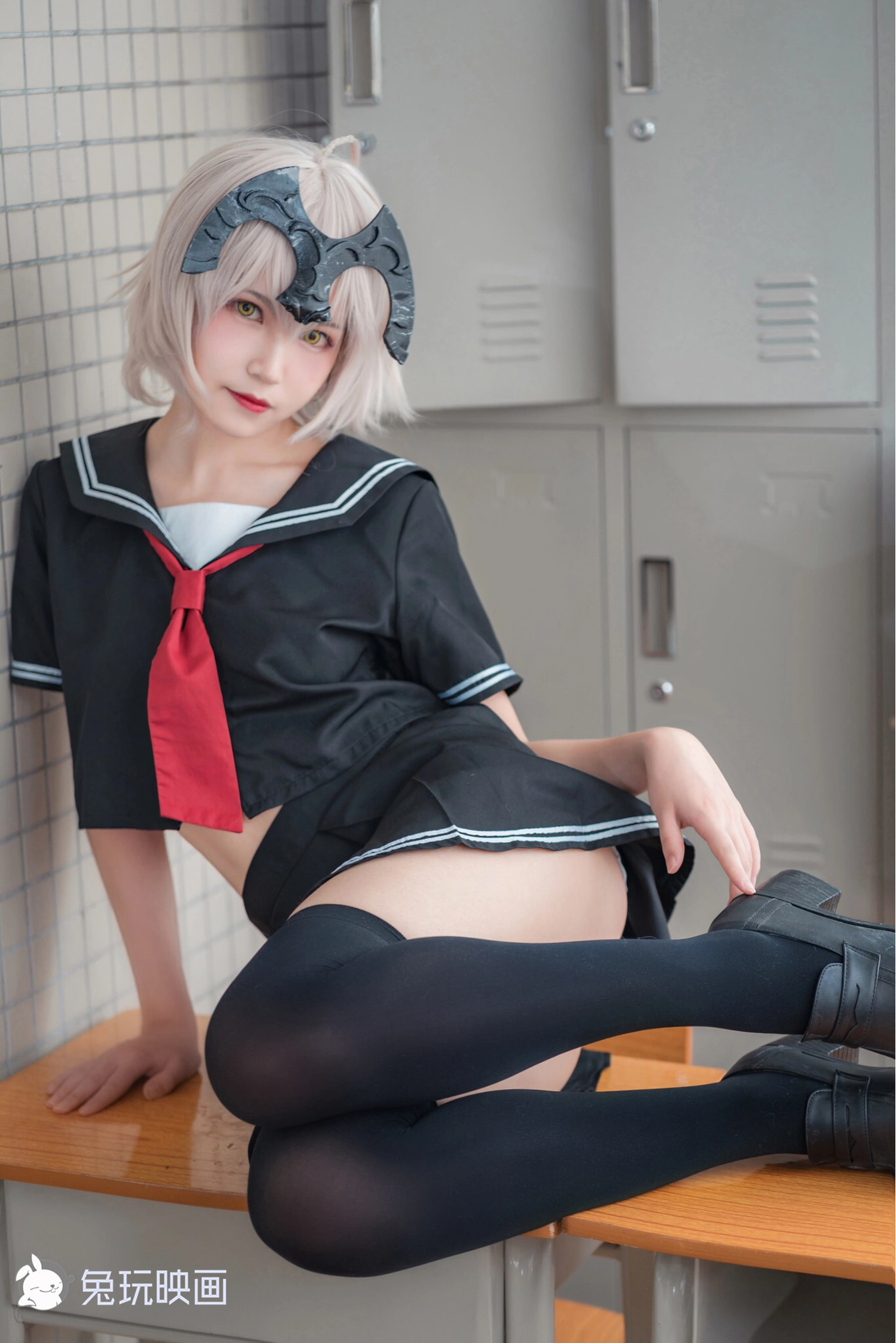 C06.004 黑贞校服 [41P-49MB]