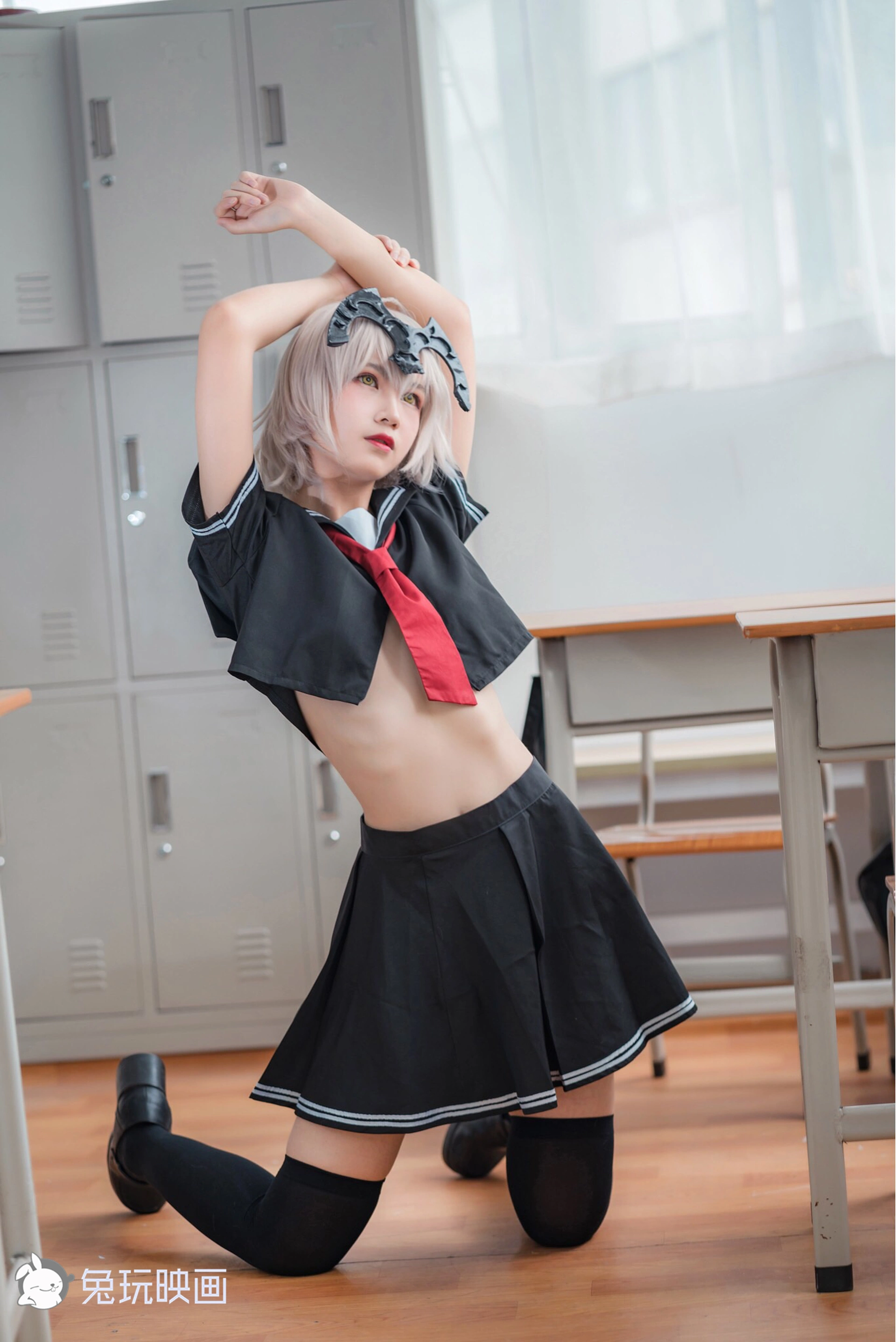 C06.004 黑贞校服 [41P-49MB]