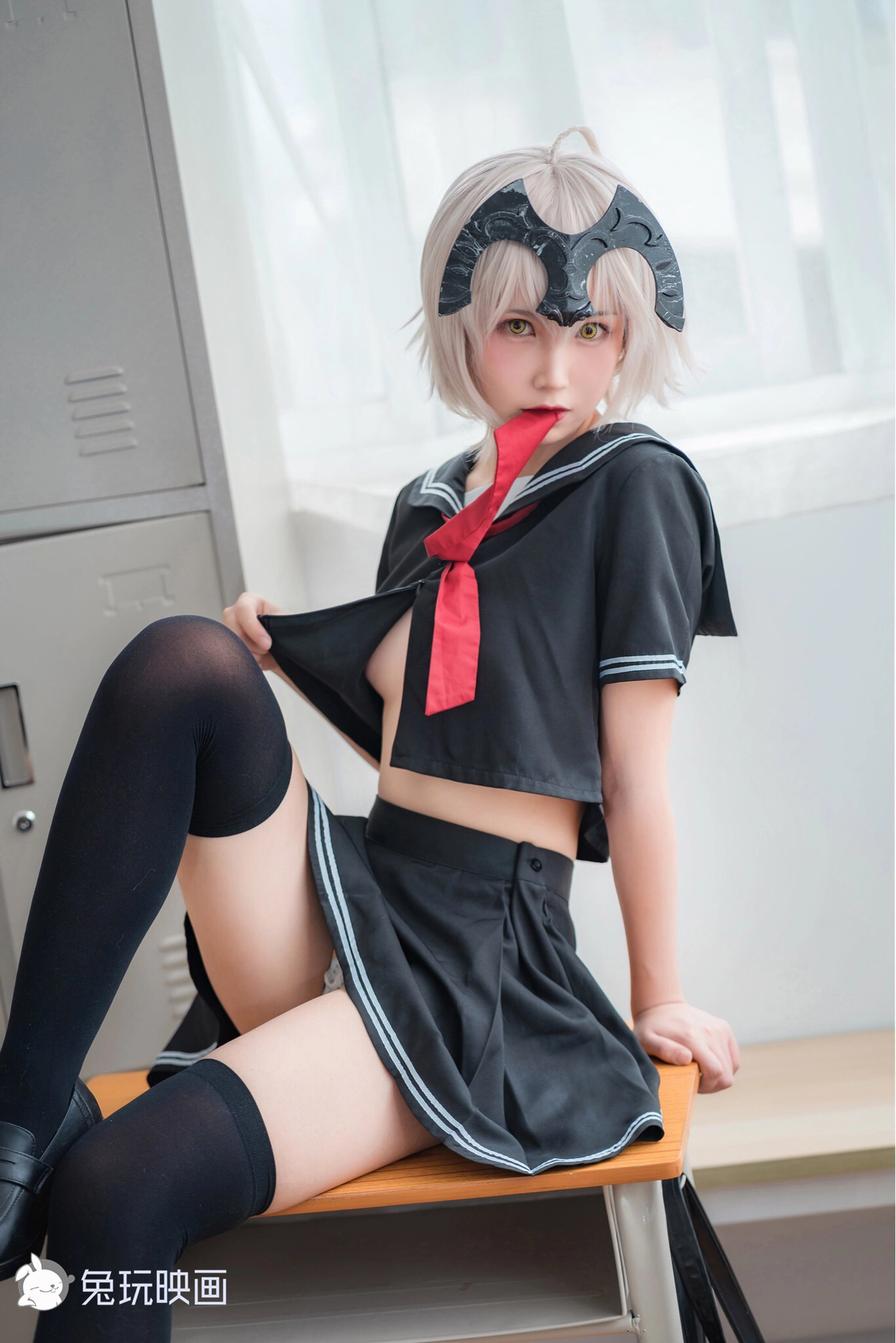 C06.004 黑贞校服 [41P-49MB]