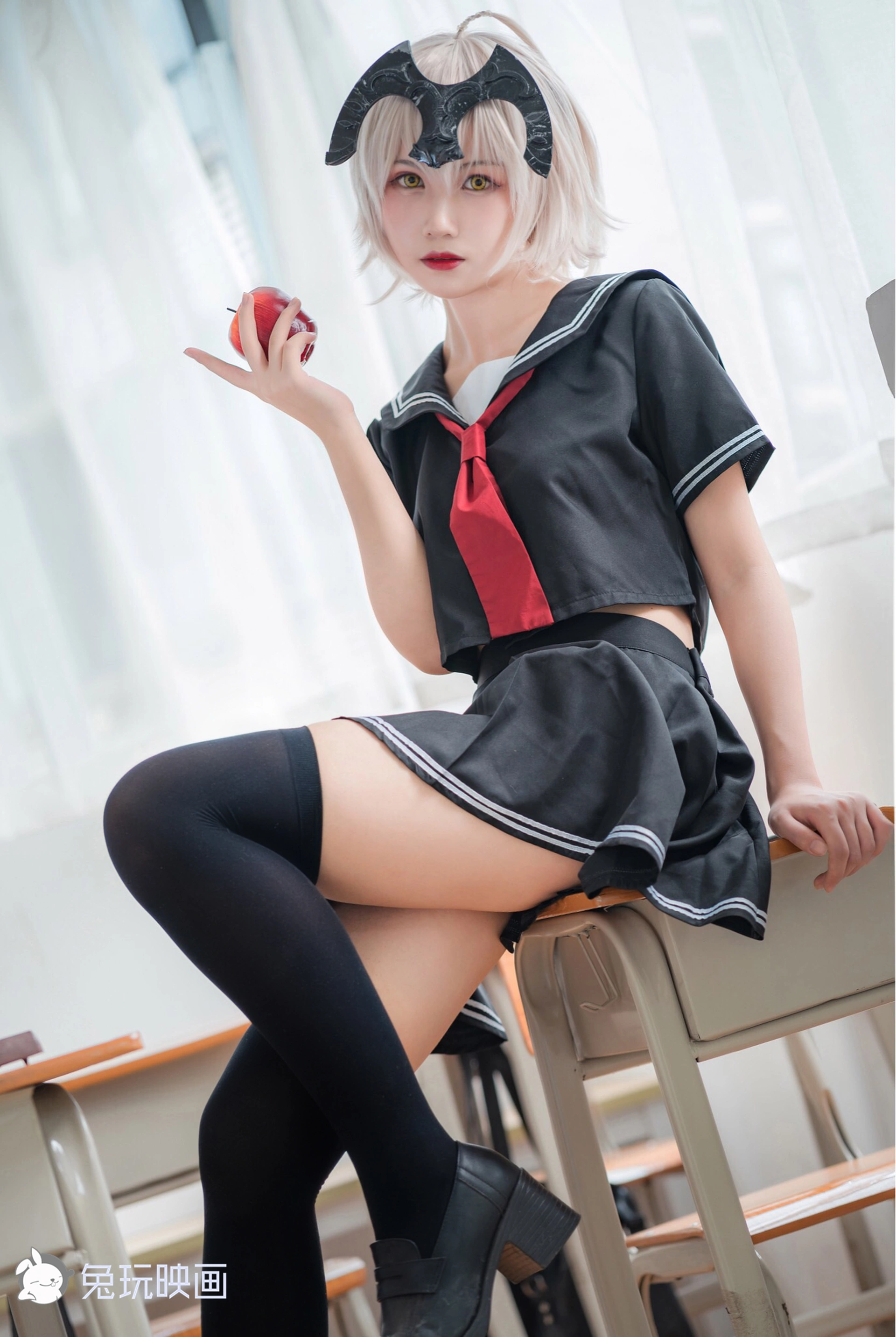 C06.004 黑贞校服 [41P-49MB]