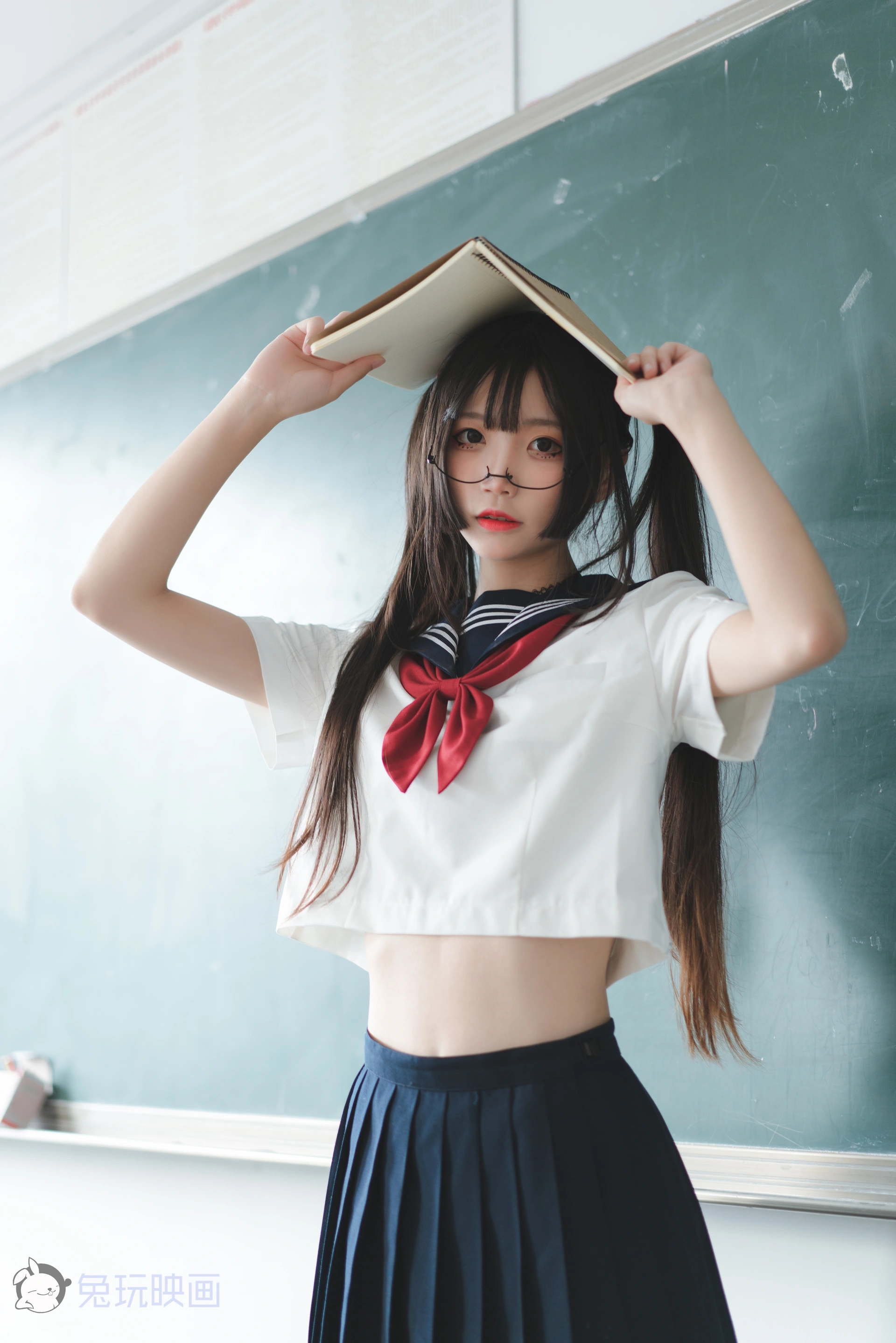 VOL.017 五更百鬼 黑丝学妹 [46P-962MB]