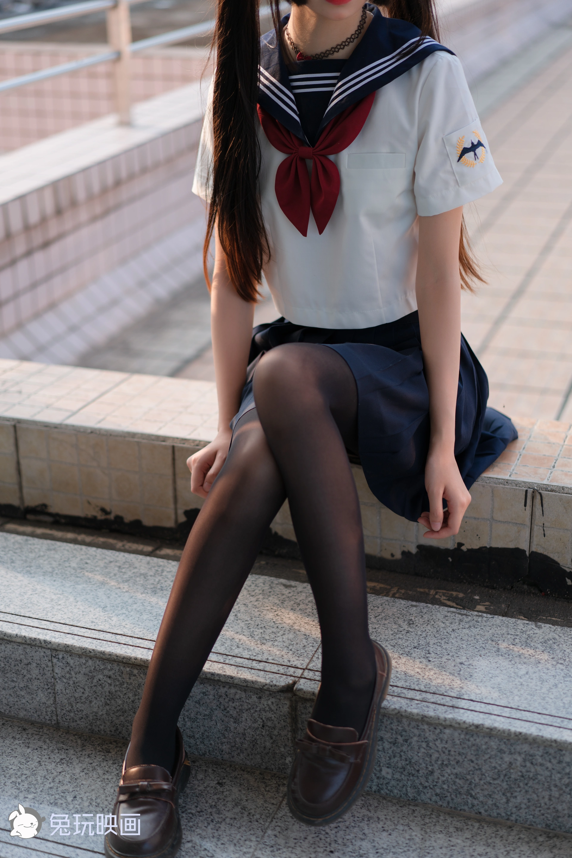 VOL.017 五更百鬼 黑丝学妹 [46P-962MB]