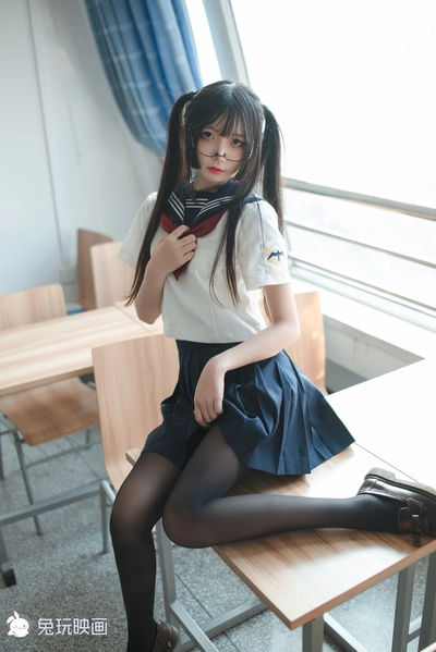 VOL.017 五更百鬼 黑丝学妹 [46P-962MB]