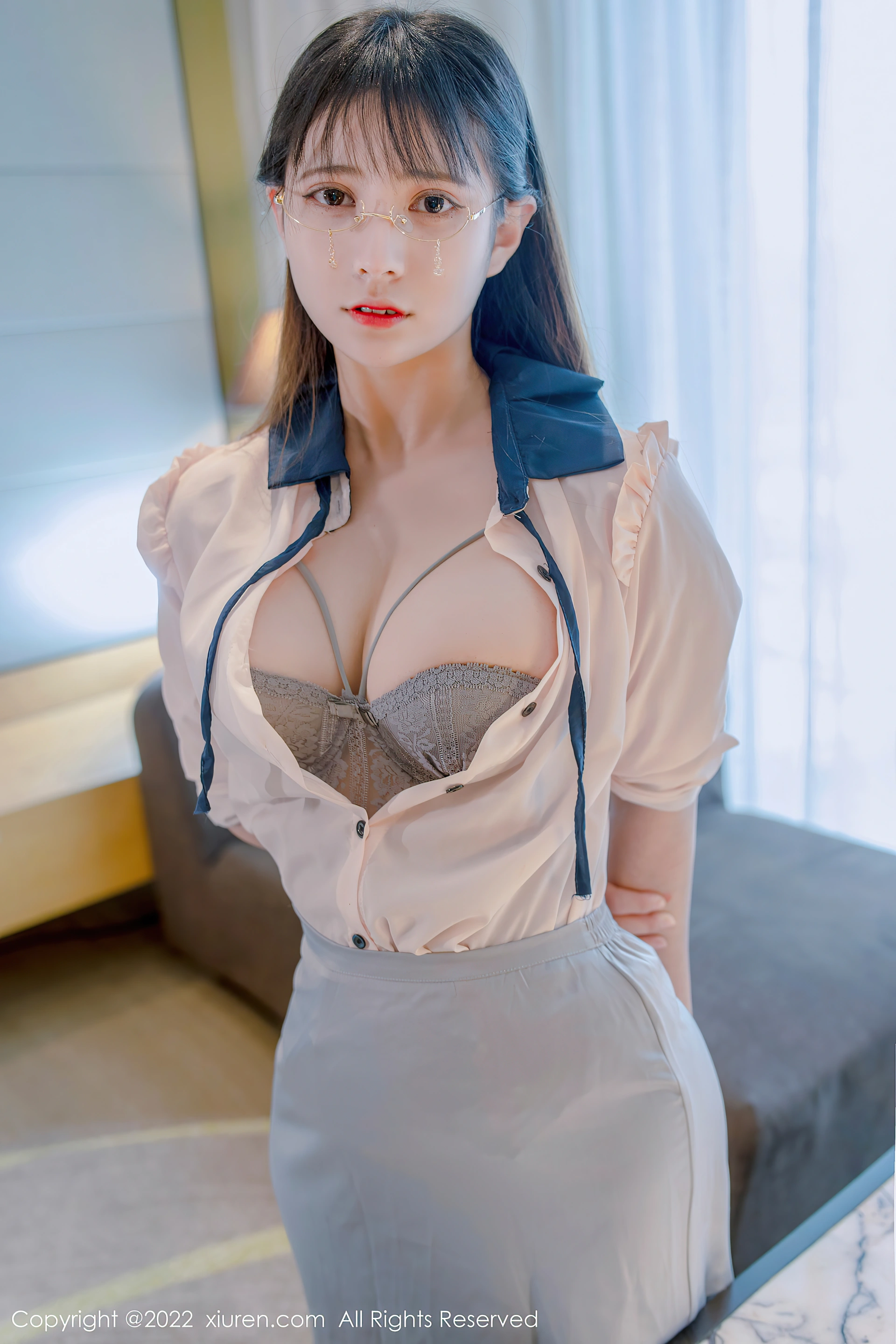 XiuRen秀人网 2022.04.01 No.4808 久久Aimee 丝袜美臀[68+1P 549MB]