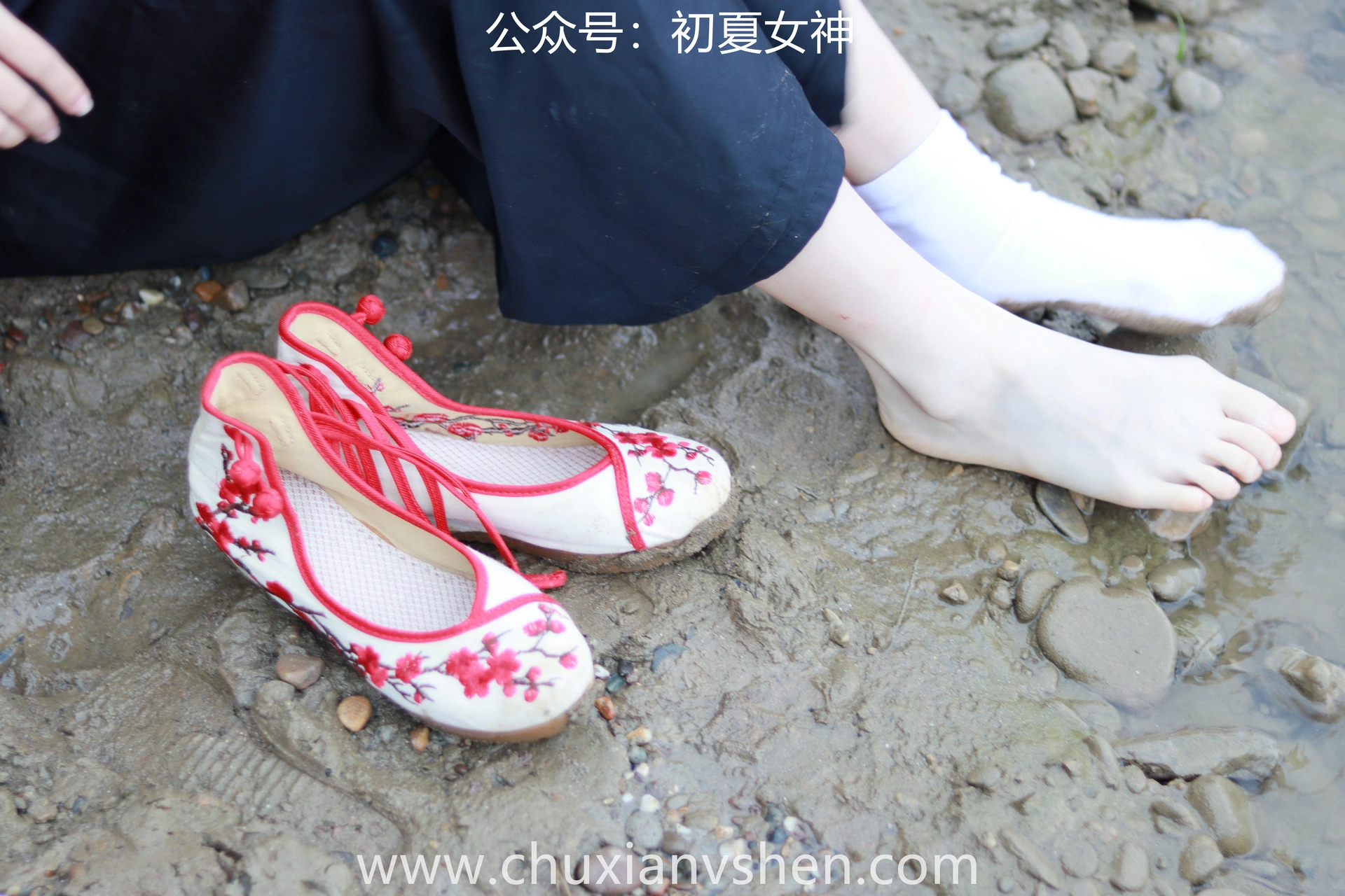 初夏女神 NO.051 双双&点点 剑侠情缘[168P+1V／6.34GB]