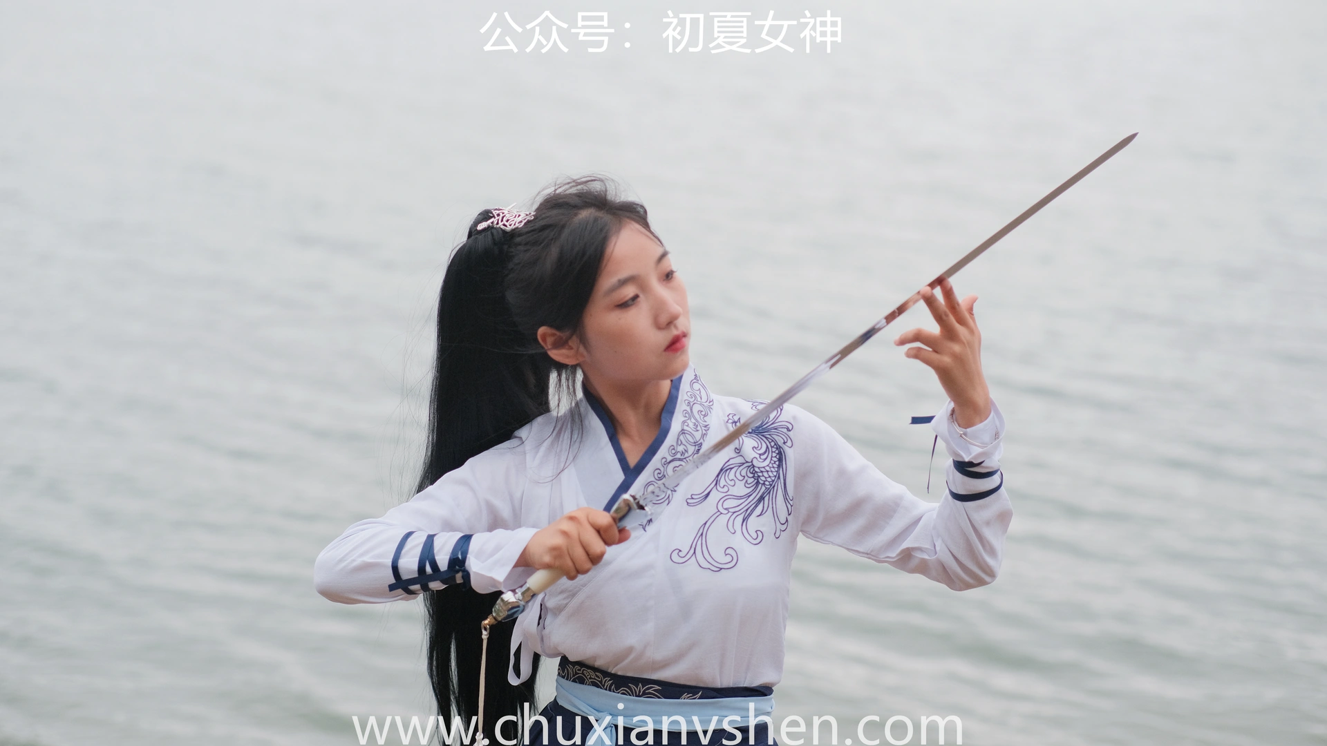 初夏女神 NO.051 双双&点点 剑侠情缘[168P+1V／6.34GB]